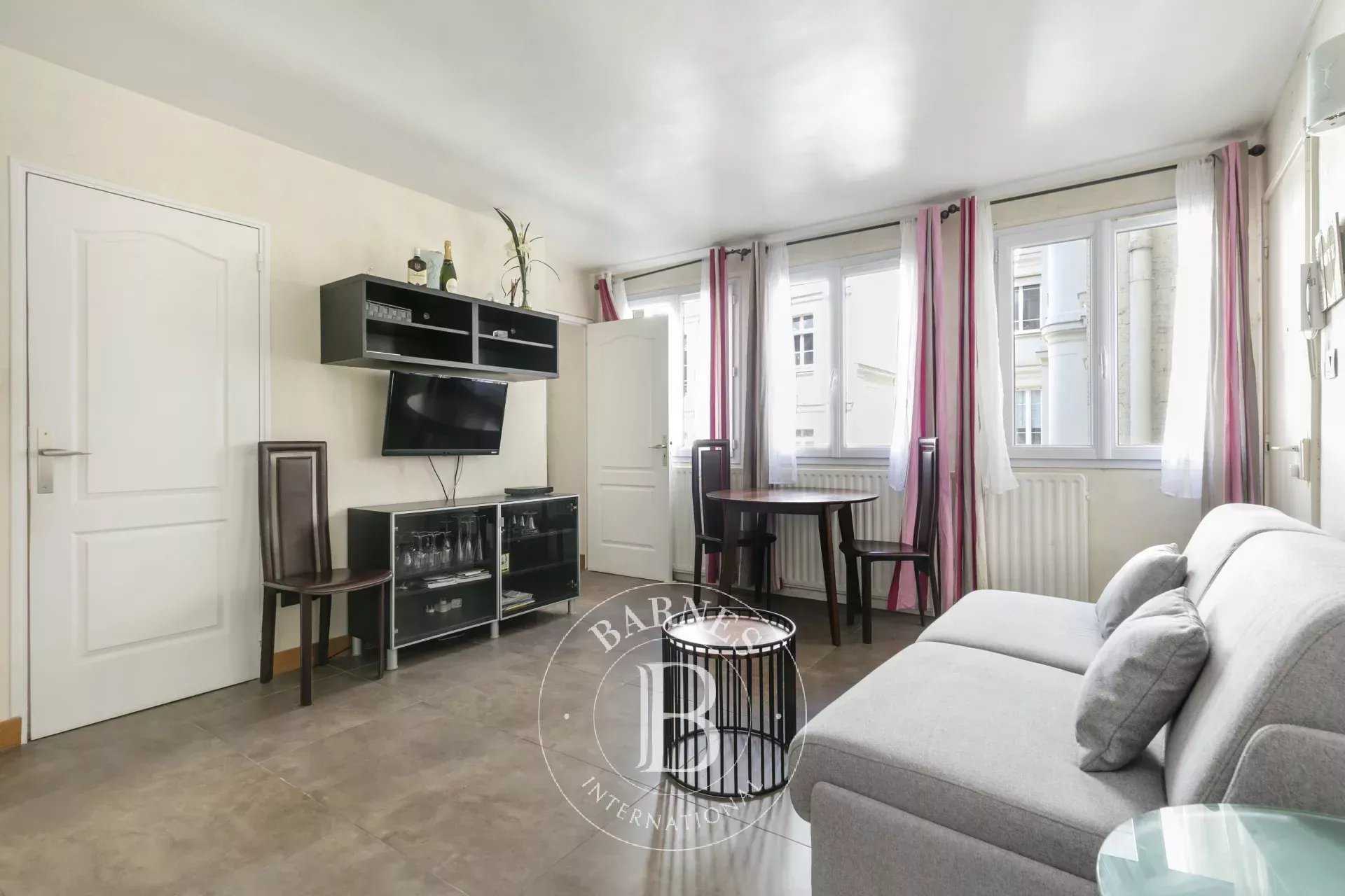 Paris  - Appartement 2 Pi&egrave;ces