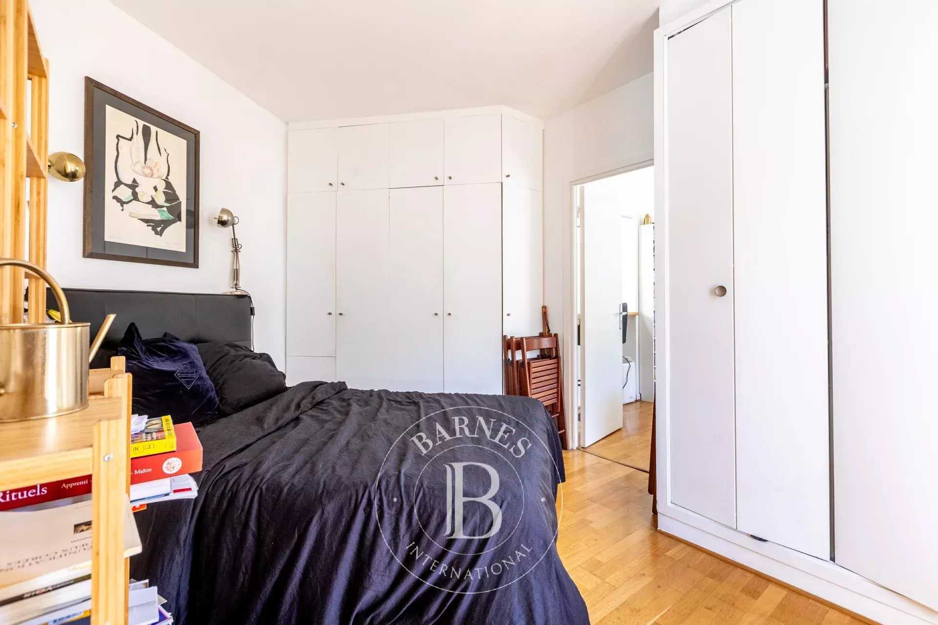 Paris  - Apartment 2 Bedrooms