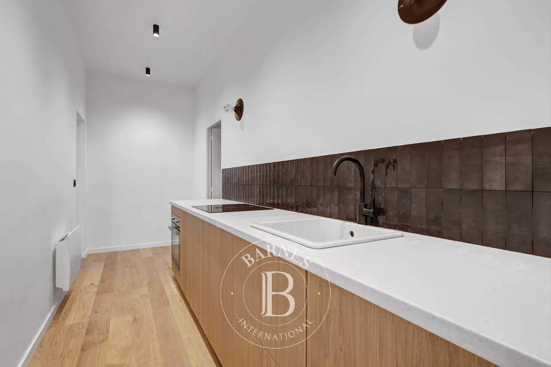 Paris  - Appartement 3 Pi&egrave;ces, 1 Chambre