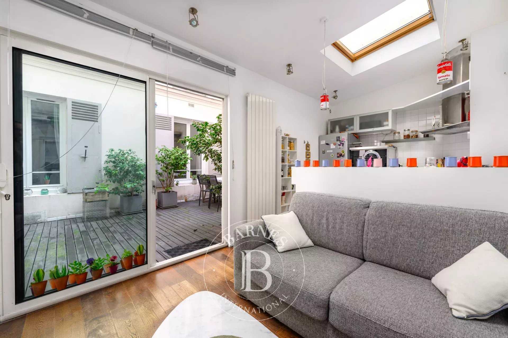 Paris  - Apartment 2 Bedrooms