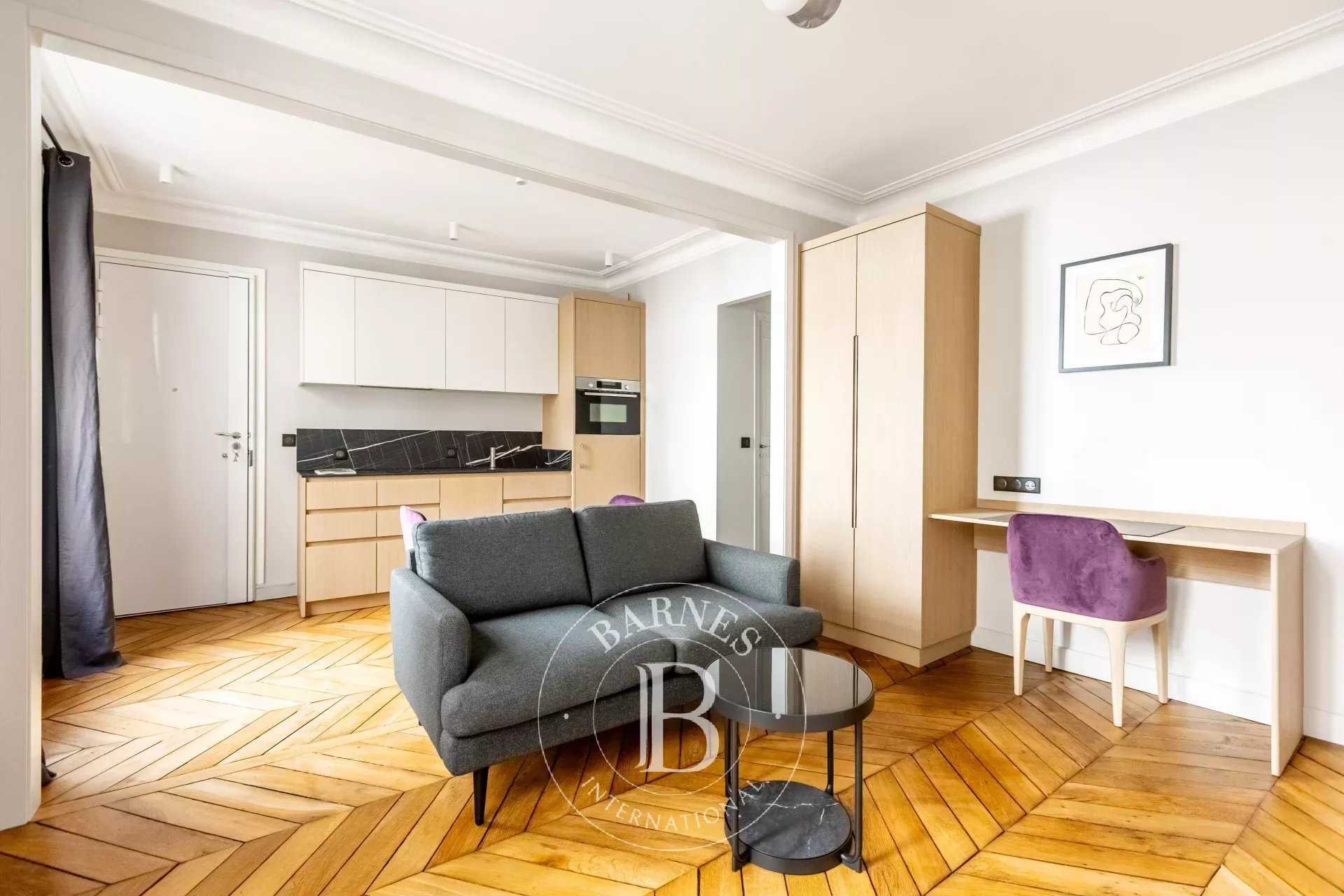 Paris  - Appartement 2 Pi&egrave;ces, 1 Chambre