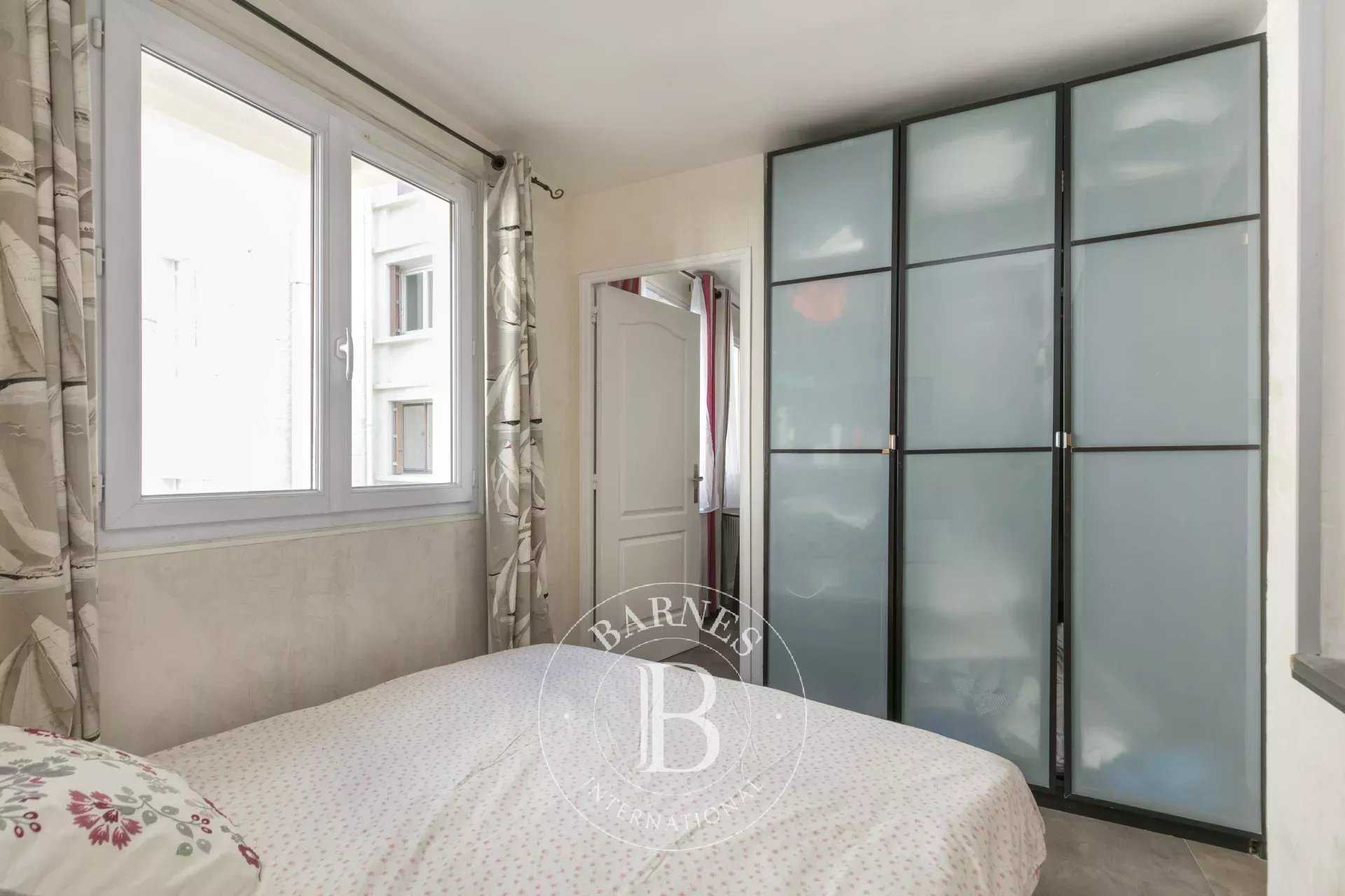 Paris  - Appartement 2 Pi&egrave;ces