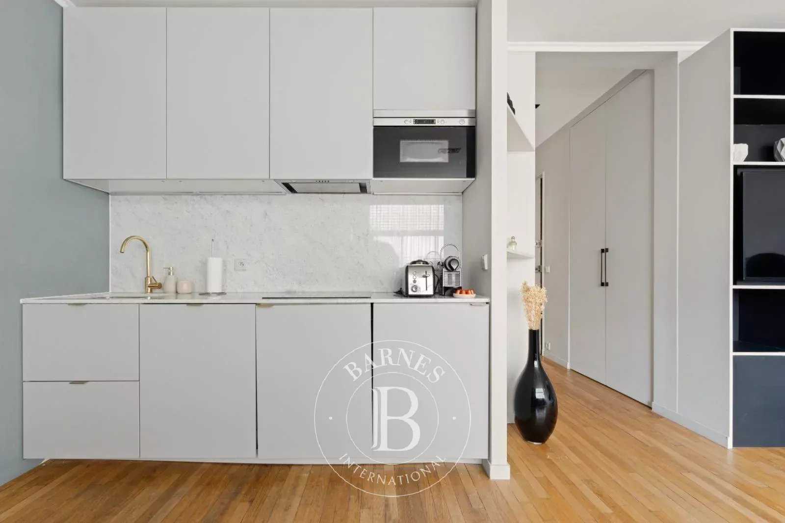 Paris  - Appartement 2 Pi&egrave;ces, 1 Chambre