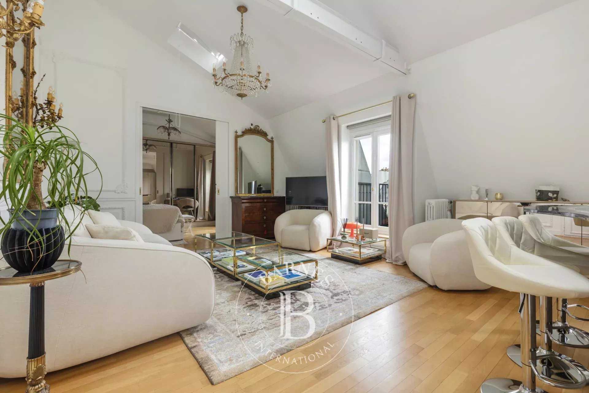 Apartment Paris 75008  -  ref 4377433 (picture 2)