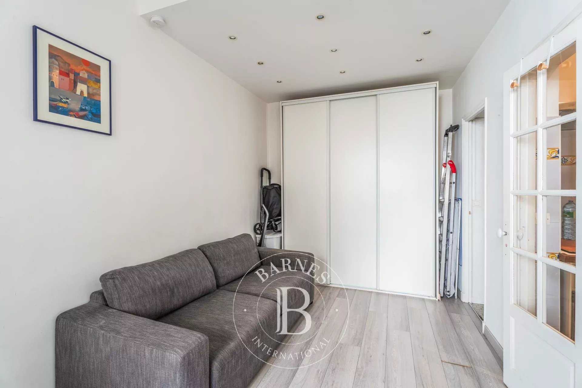 Appartement Paris 75001  -  ref 85935665 (picture 3)