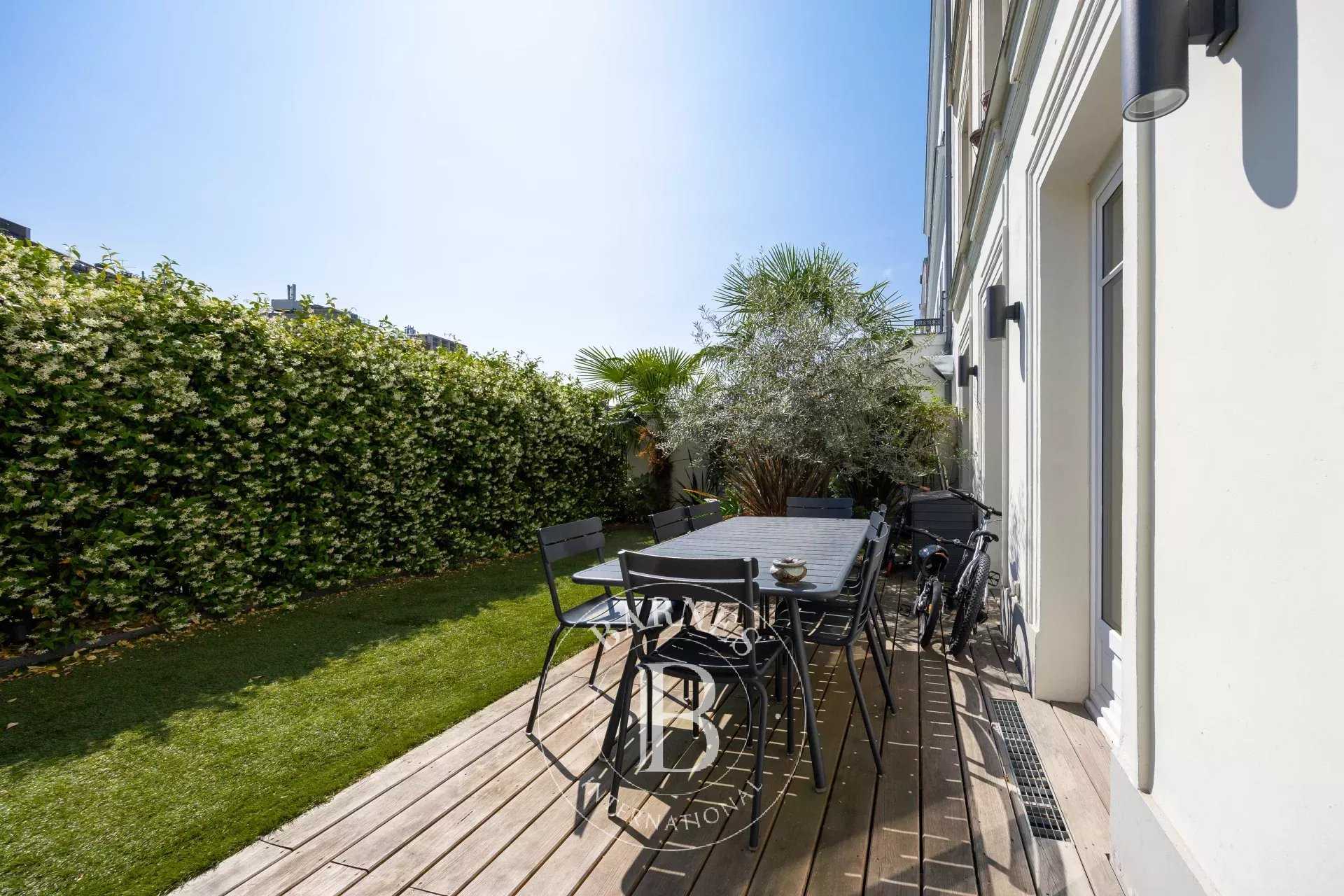 Piso Paris 75008  -  ref 85991887 (picture 1)