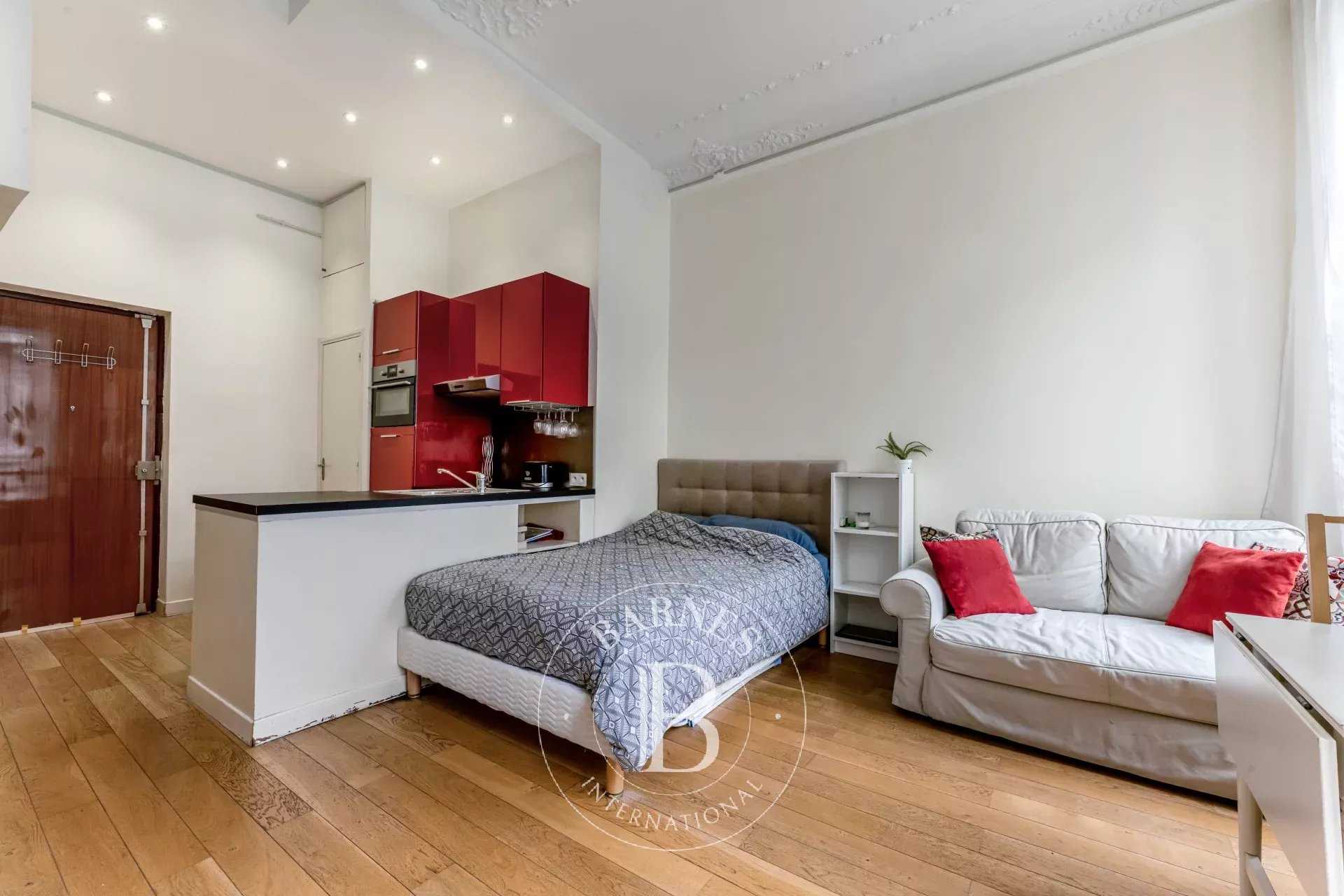 Appartement Paris 75008  -  ref 85713630 (picture 2)