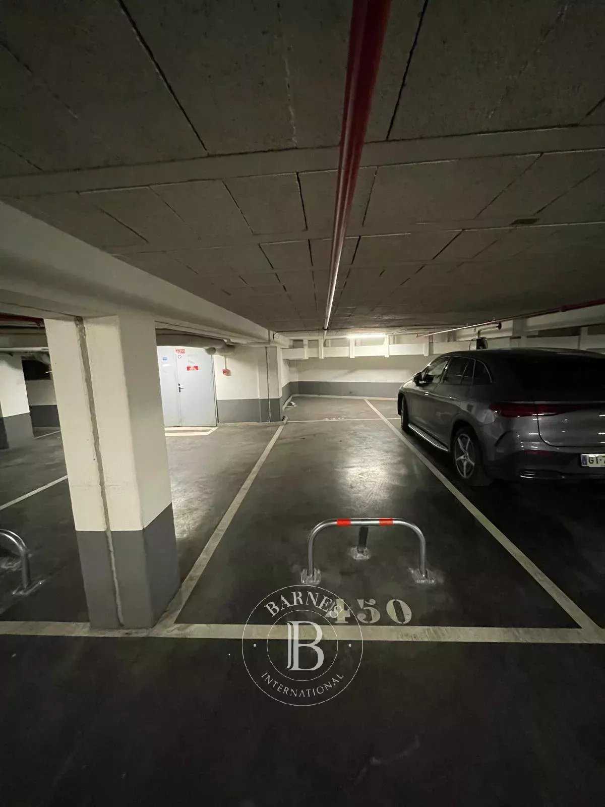 Parking Paris 75008  -  ref 87057341 (picture 3)