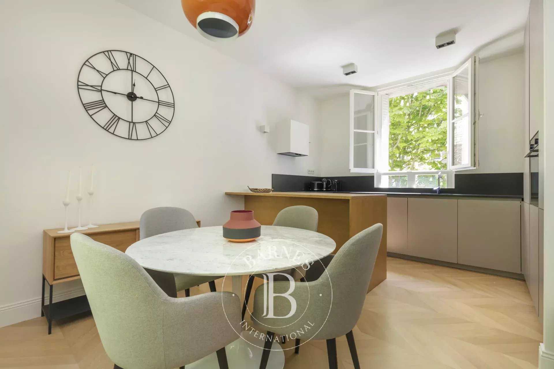 Piso Paris 75008  -  ref 85662986 (picture 2)