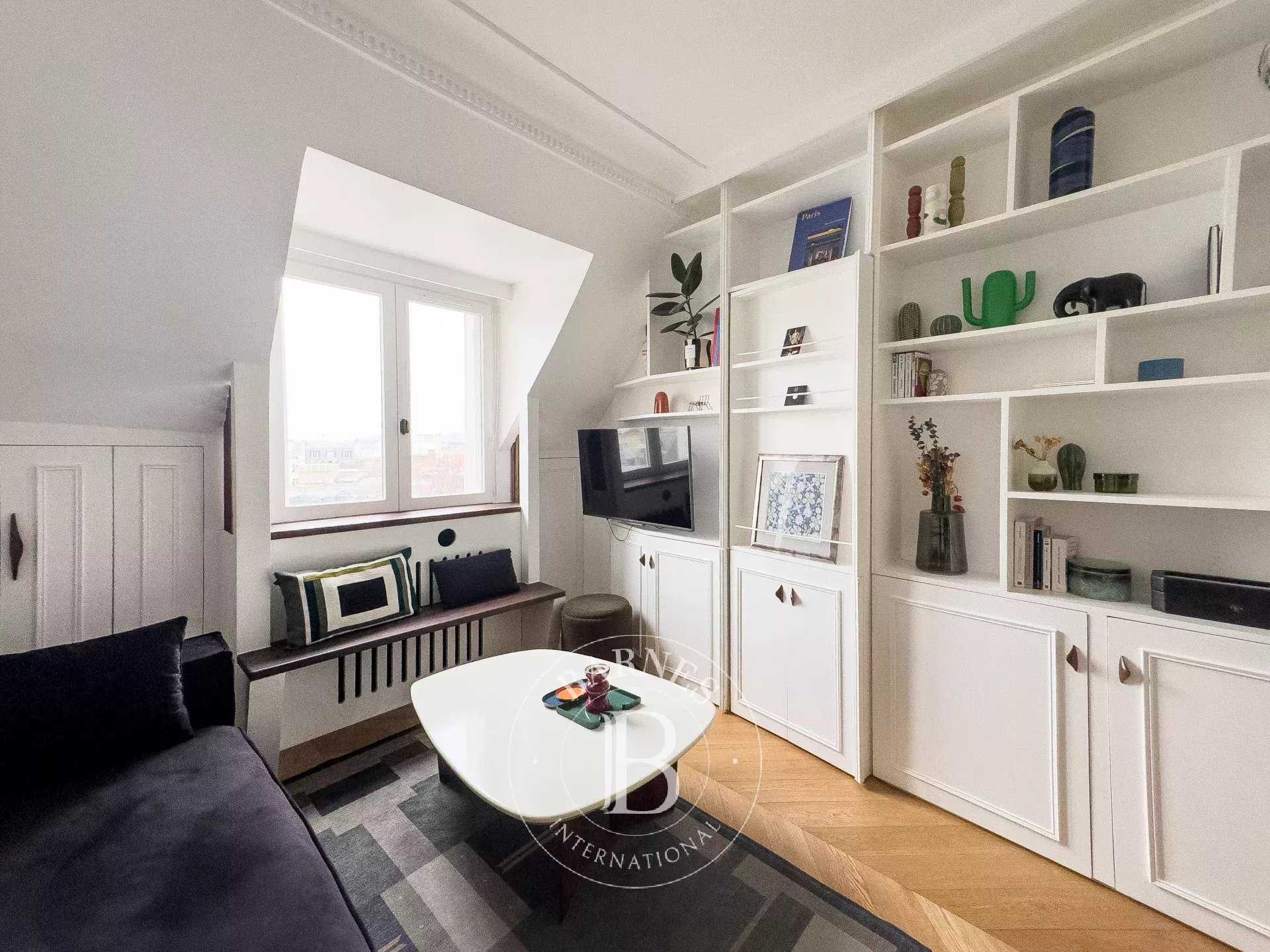 Appartement Paris 75008  -  ref 84592731 (picture 2)