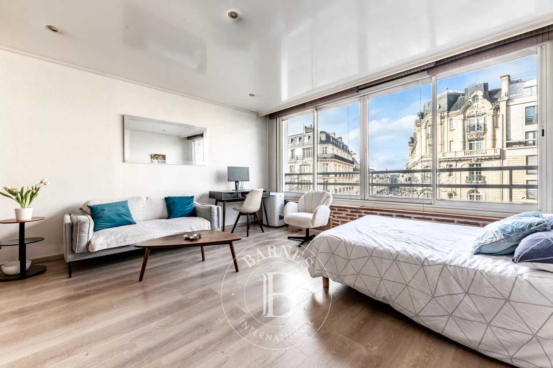 Appartement Paris 75008  -  ref 86736625 (picture 1)