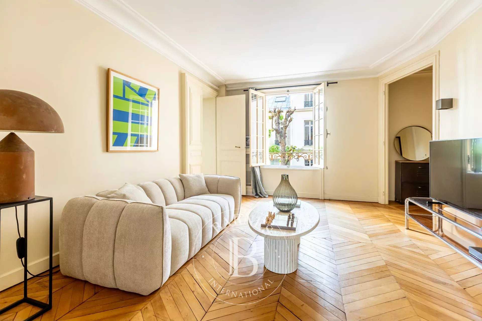 Piso Paris 75008  -  ref 86952052 (picture 2)