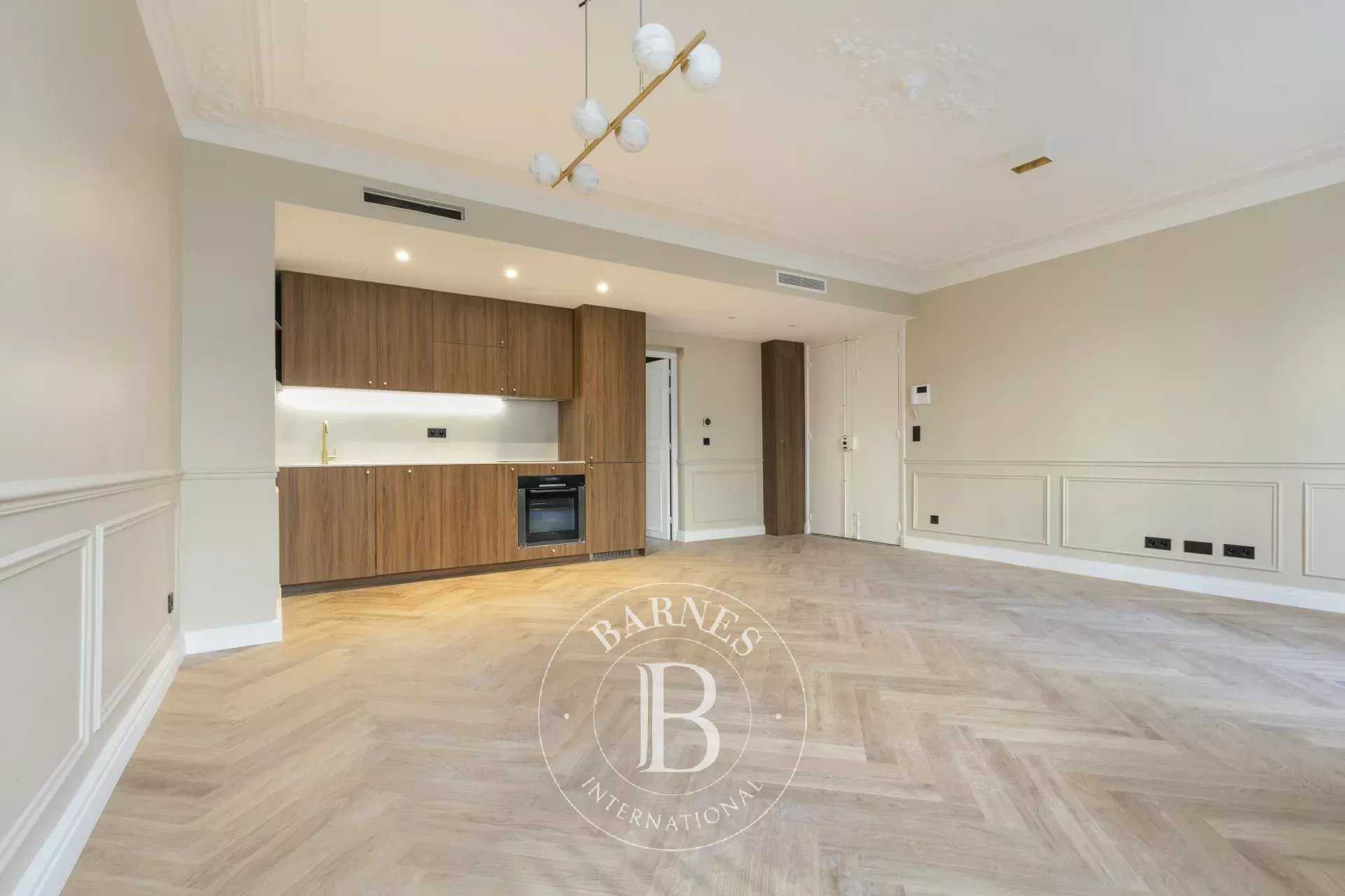 Appartement Paris 75008  -  ref 86730998 (picture 3)