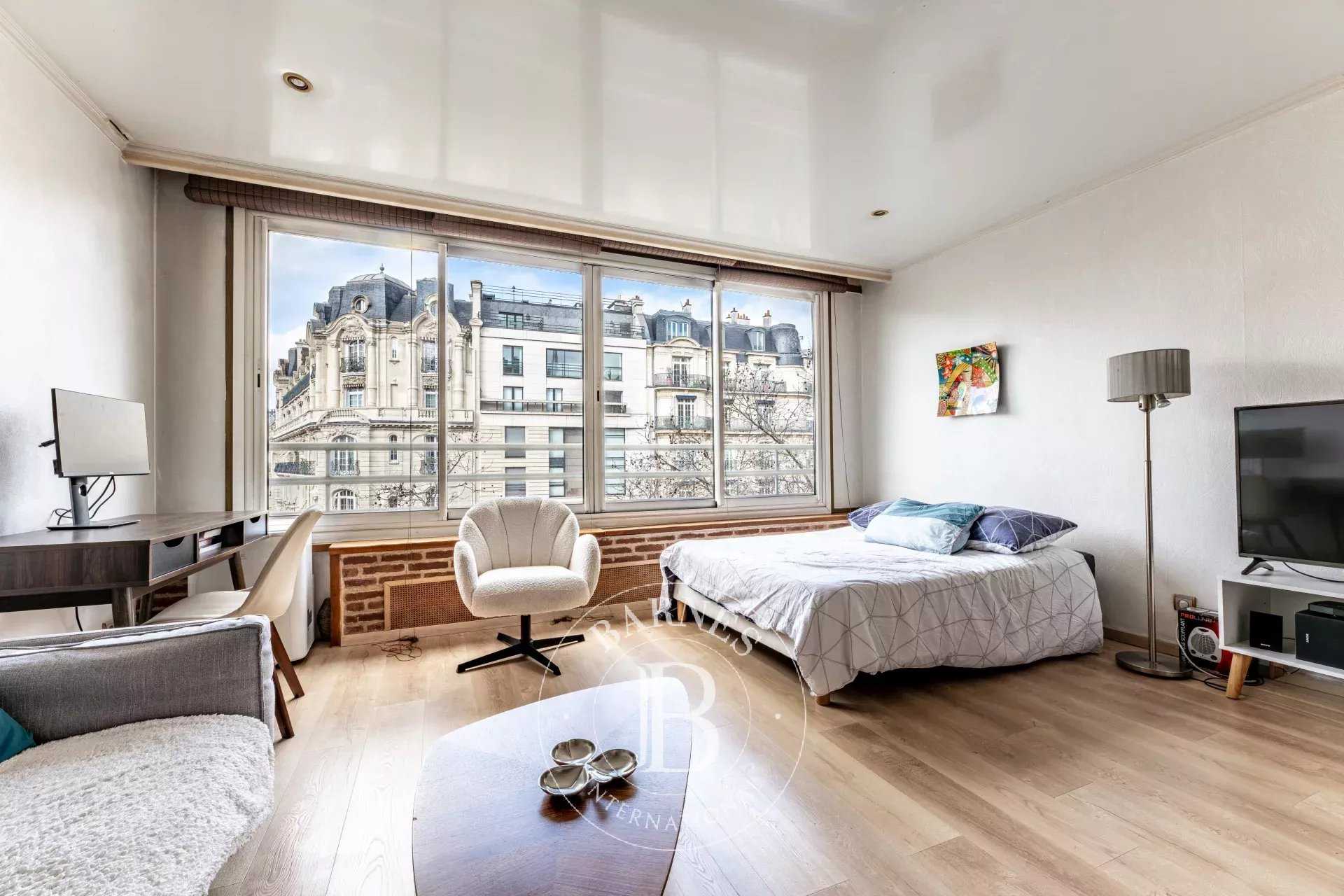 Appartement Paris 75008  -  ref 86736625 (picture 2)