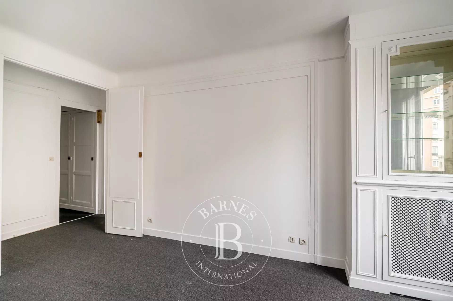 Piso Paris 75008  -  ref 83740135 (picture 3)