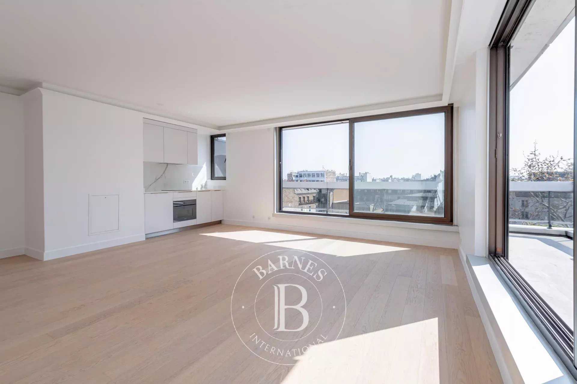Appartement Paris 75008  -  ref 86002993 (picture 2)