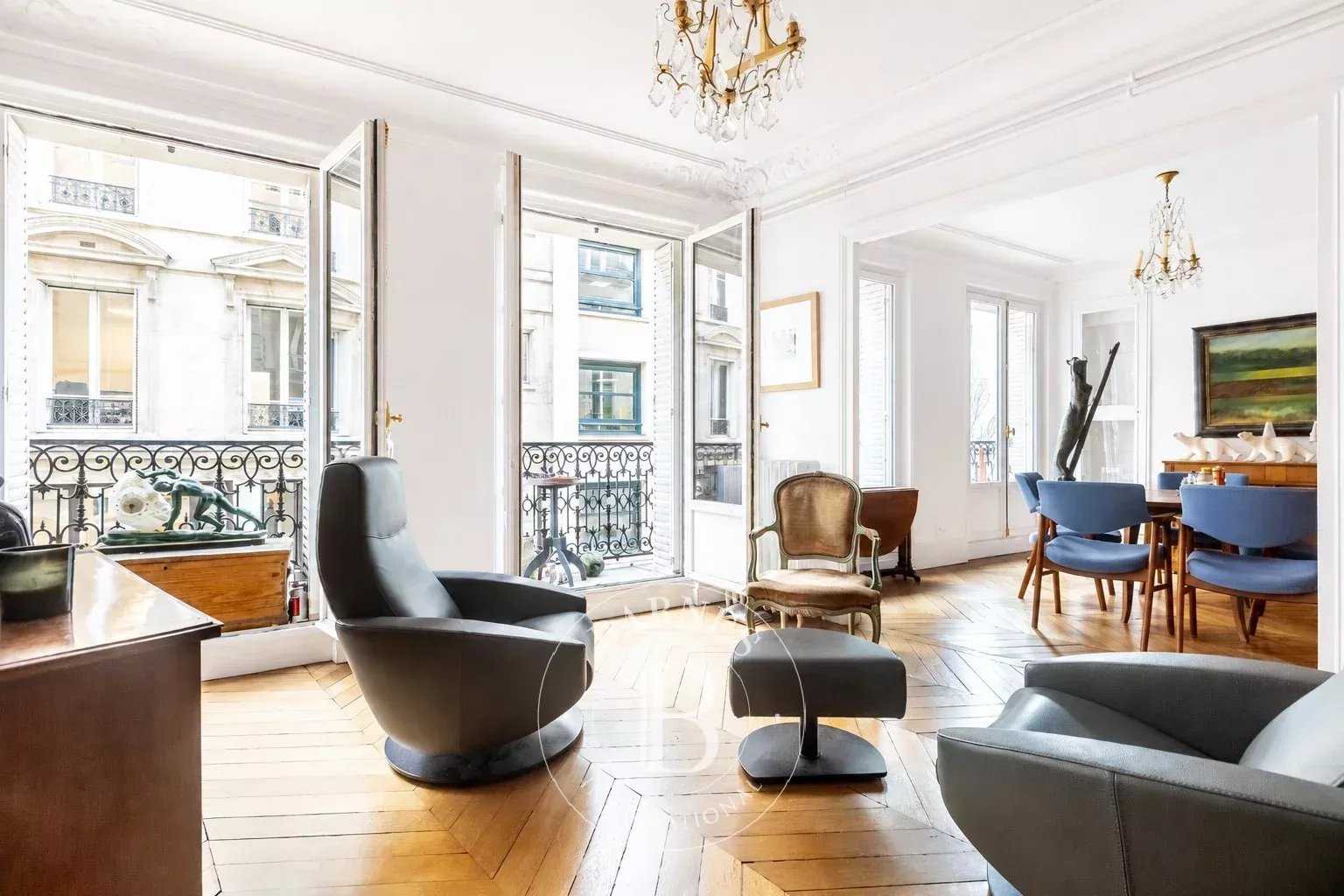 Appartement Paris 75001  -  ref 86663975 (picture 2)