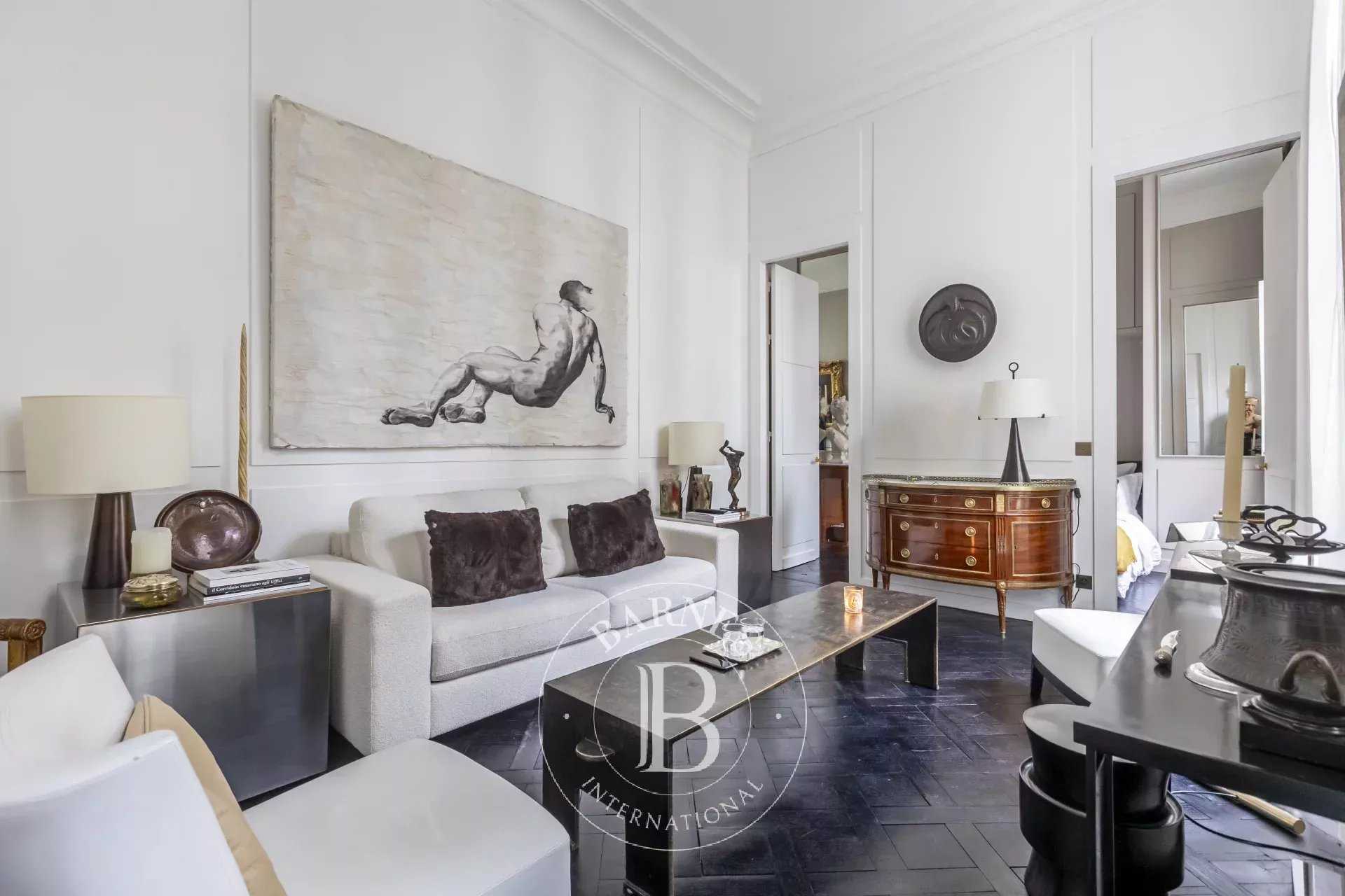 Appartement Paris 75001  -  ref 85670269 (picture 1)