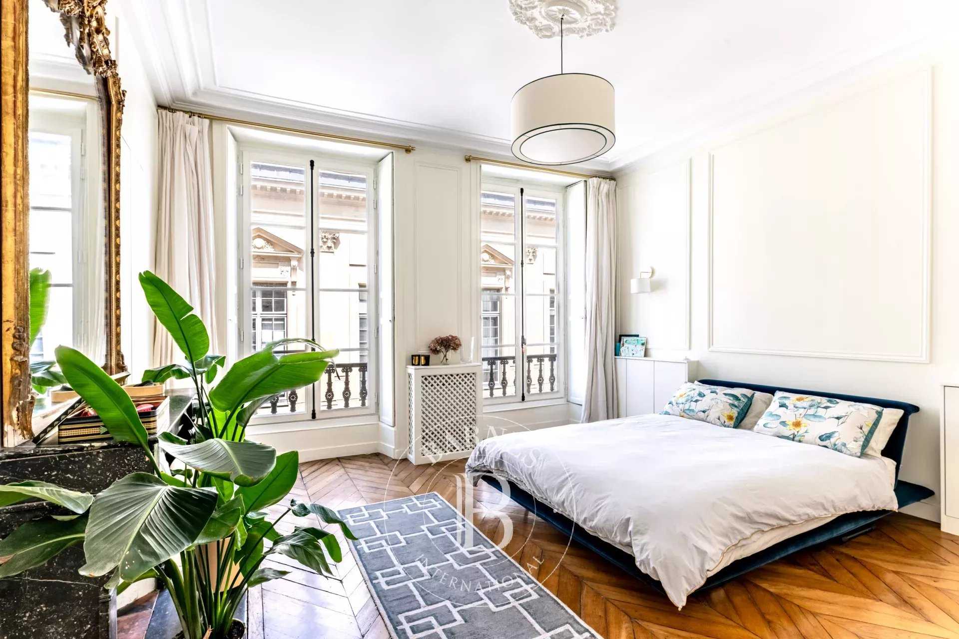 Piso Paris 75001  -  ref 85999622 (picture 1)
