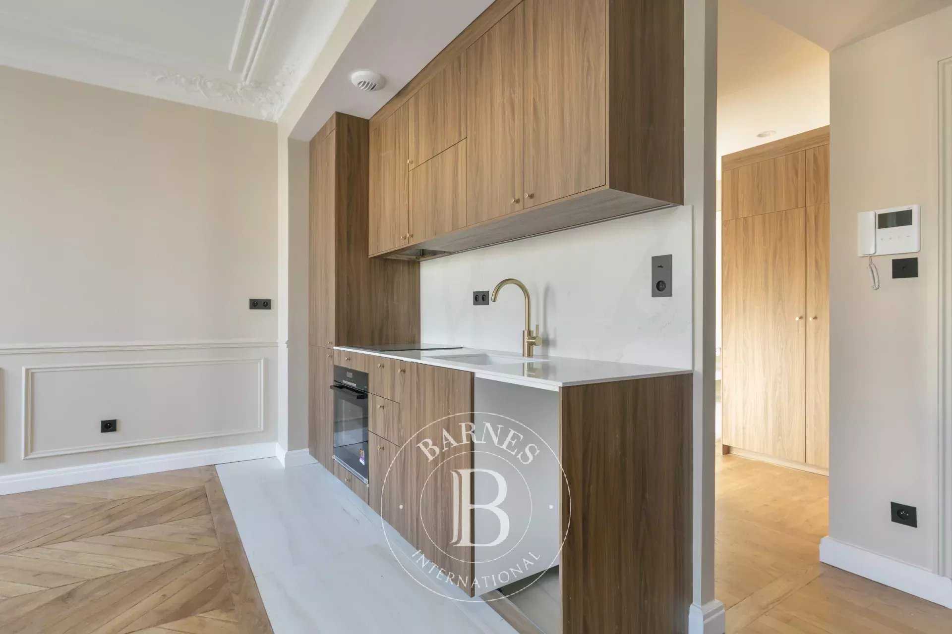 Appartement Paris 75008  -  ref 86727172 (picture 3)