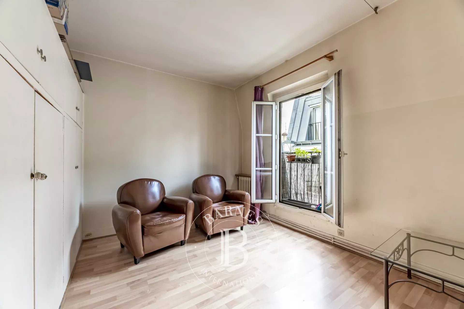 Appartement Paris 75017  -  ref 82851084 (picture 2)