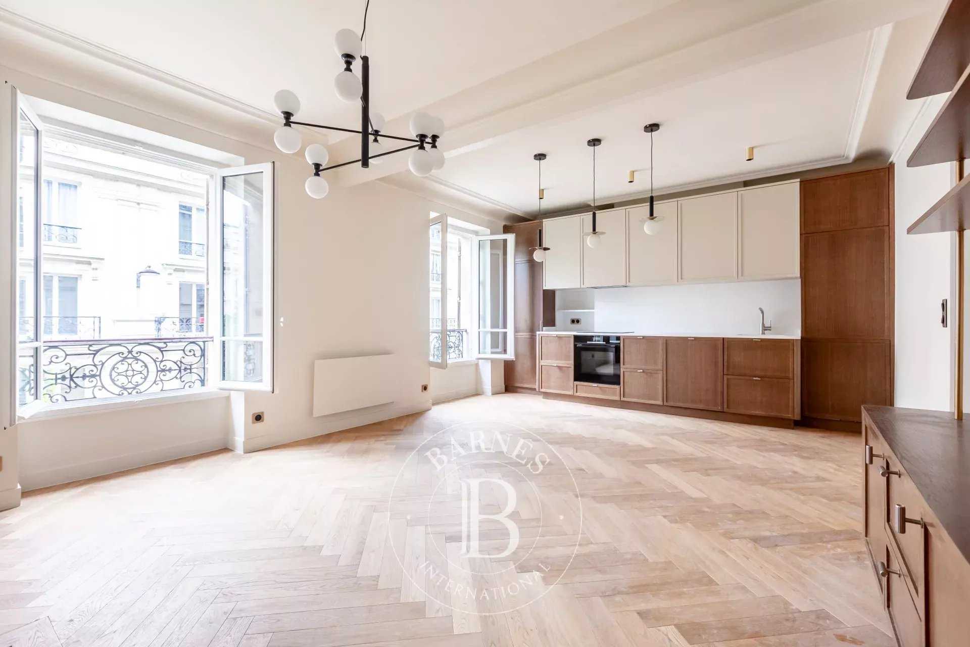 Paris  - Apartment 2 Bedrooms