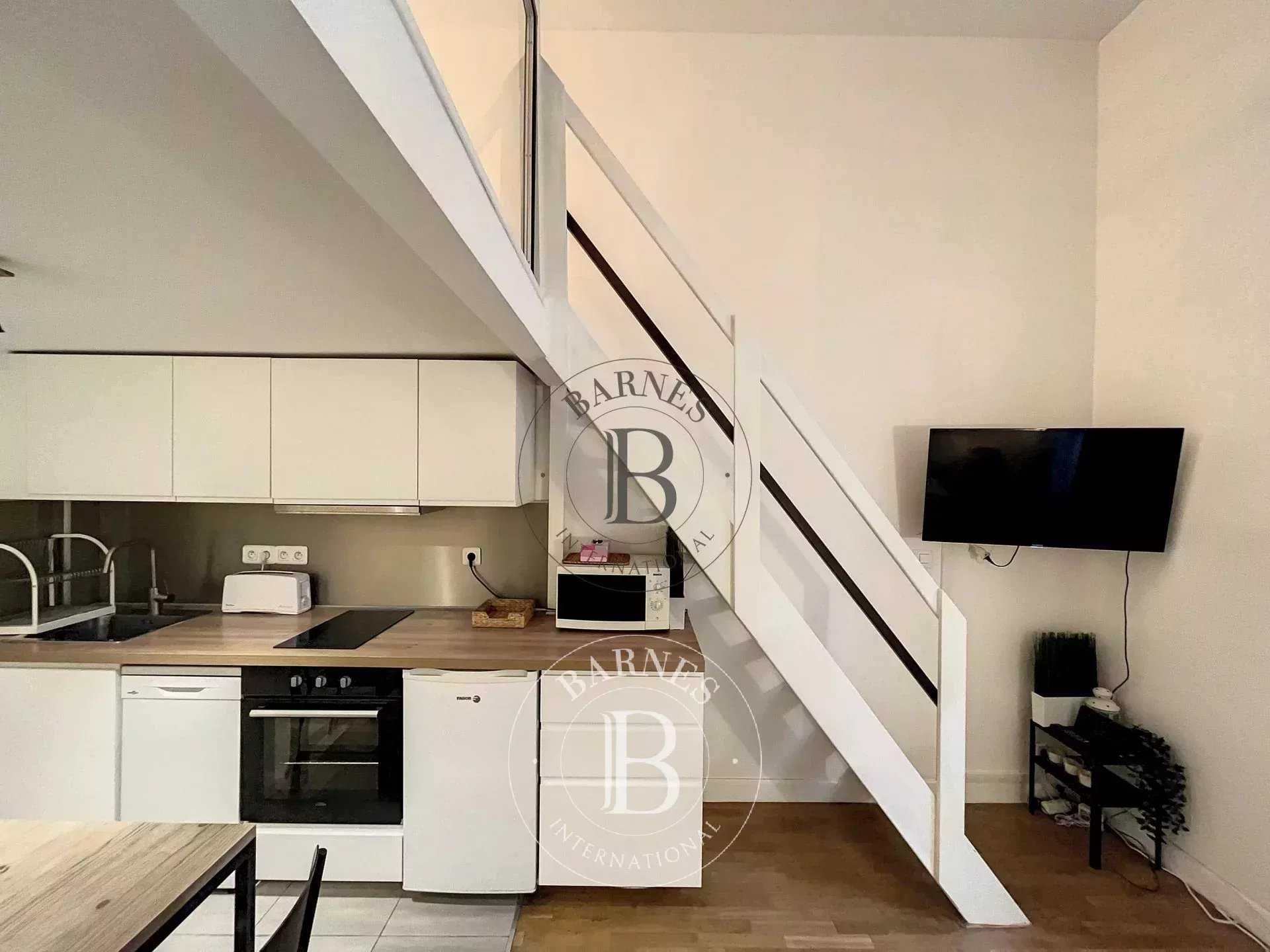 Appartement Paris 75008  -  ref 85734832 (picture 3)