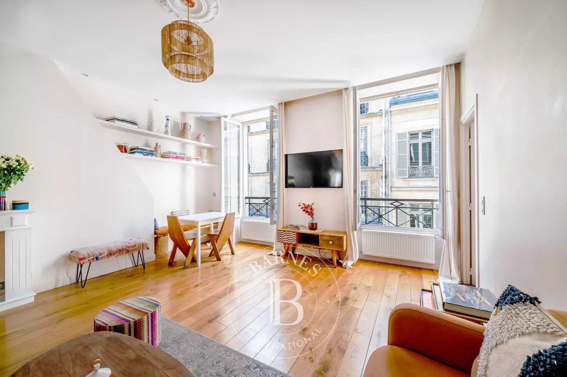 Appartement Paris 75008  -  ref 85711090 (picture 2)