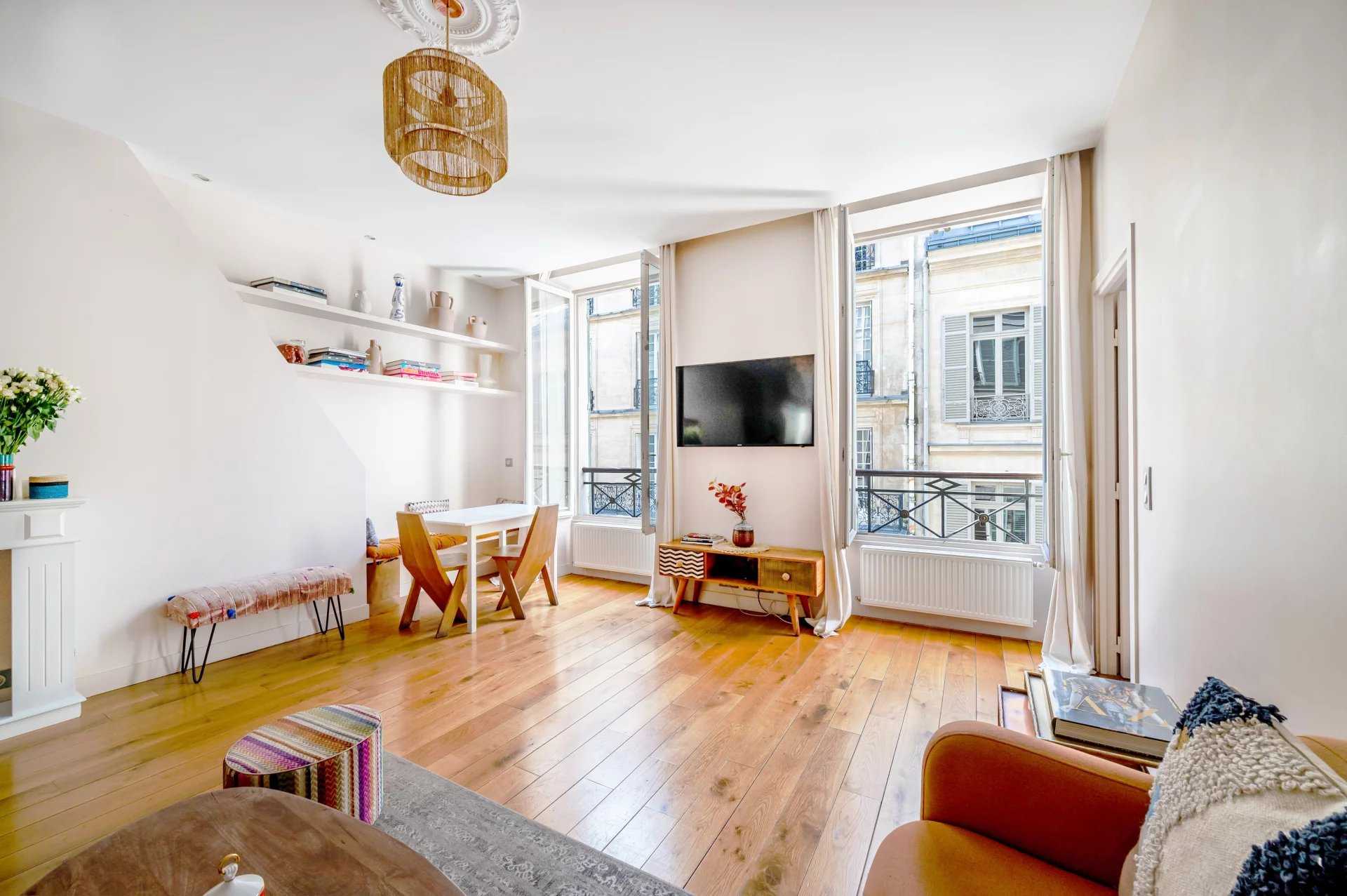 Appartement Paris 75008  -  ref 85711090 (picture 2)