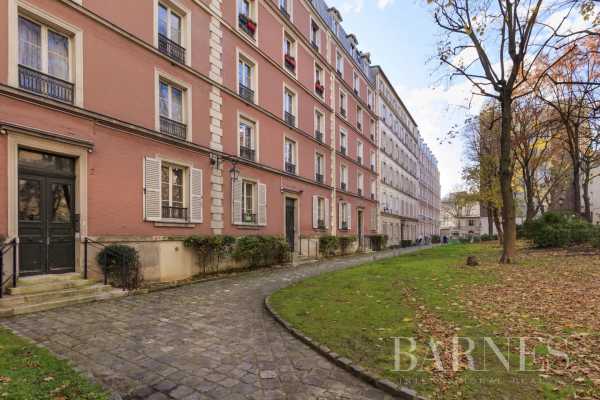 Apartment Paris 75008  -  ref 6363444 (picture 1)