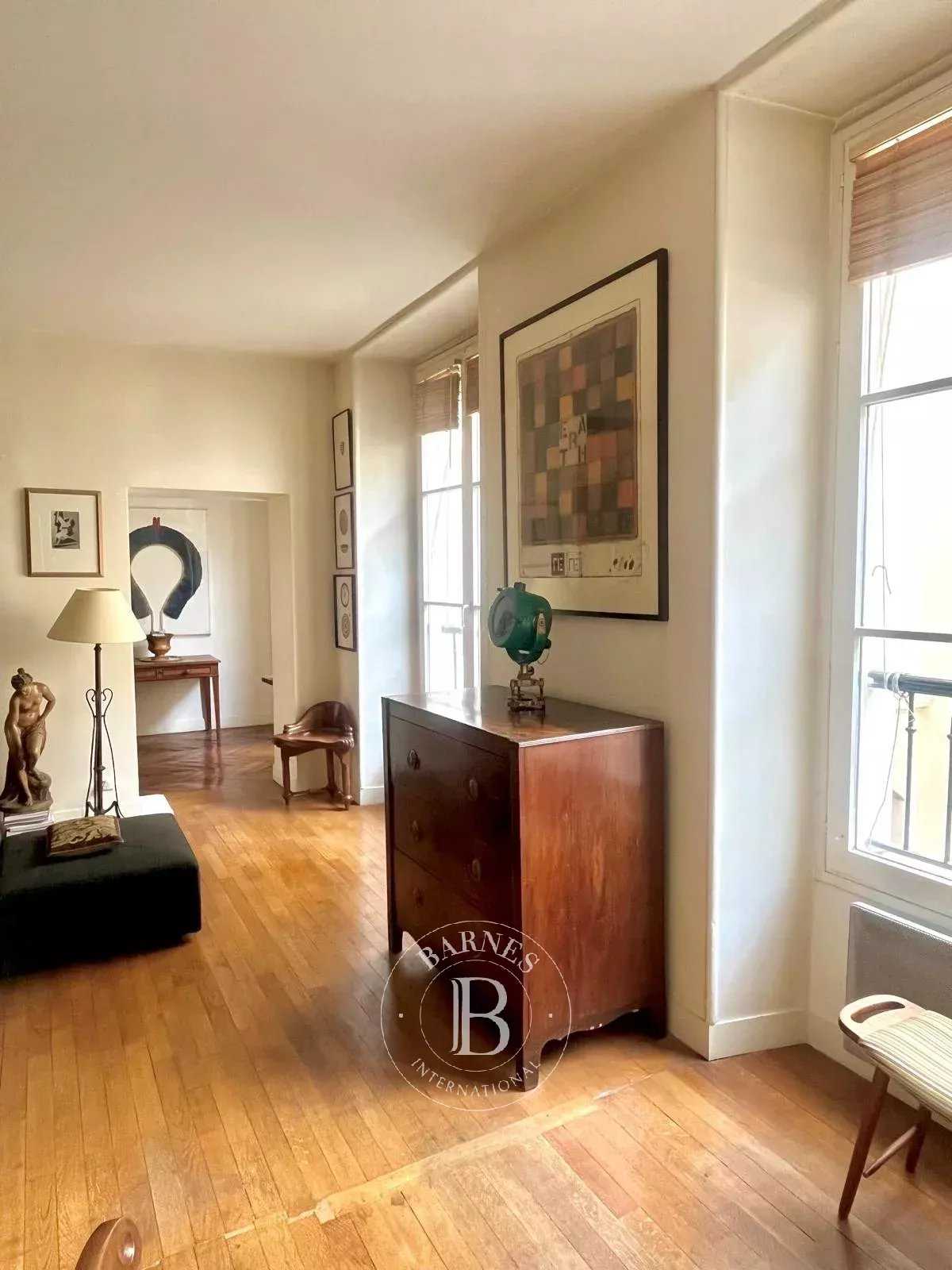 Apartment Paris 75001  -  ref 83274966 (picture 3)