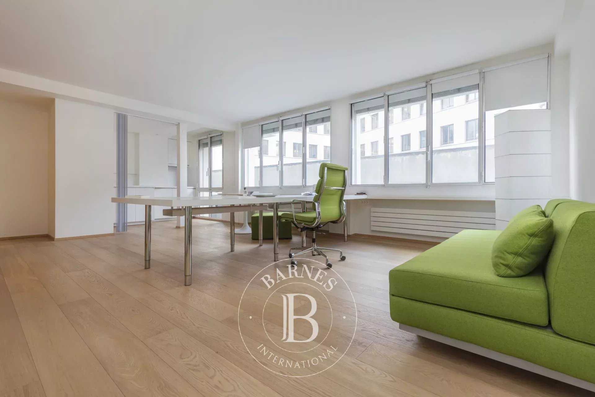 Appartement Paris 75008  -  ref 84092662 (picture 1)