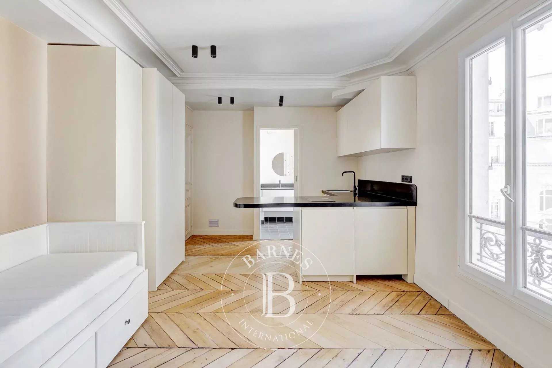 Apartment Paris 75008  -  ref 86126981 (picture 1)