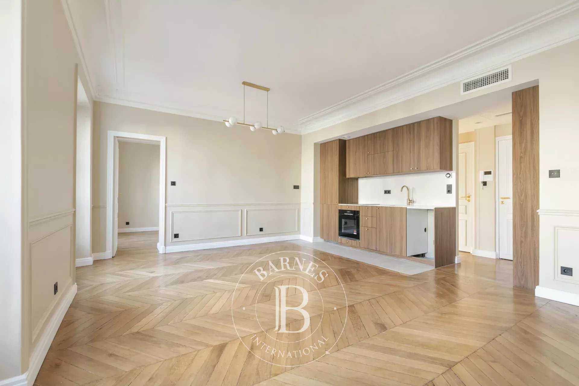 Appartement Paris 75008  -  ref 86727265 (picture 3)