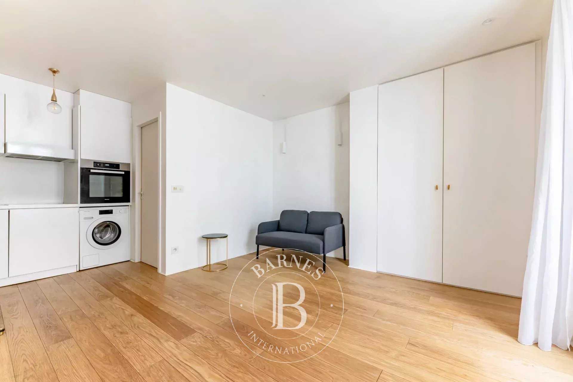 Appartement Paris 75008  -  ref 87107385 (picture 3)
