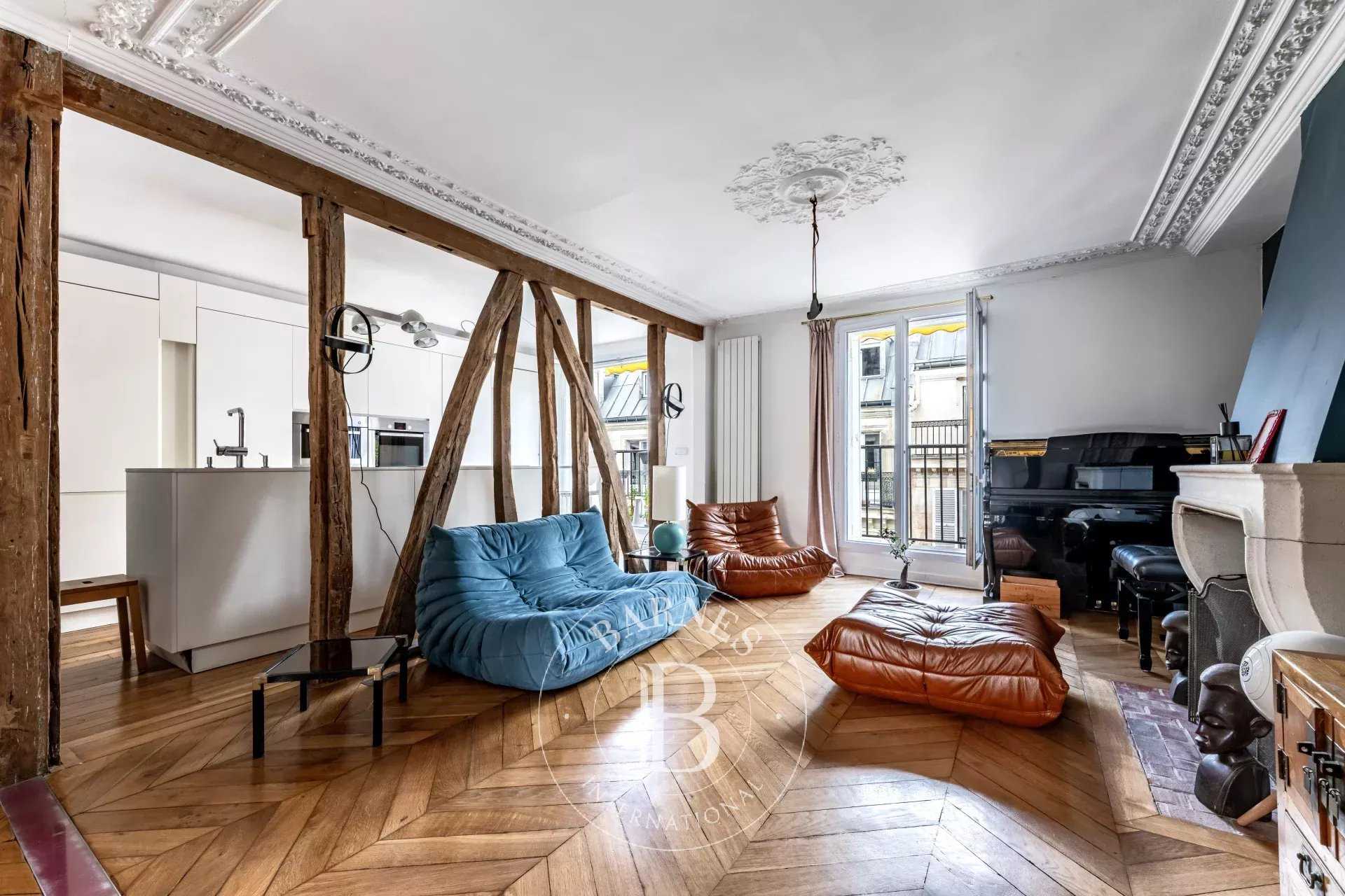 Apartment Paris 75008  -  ref 85975944 (picture 1)