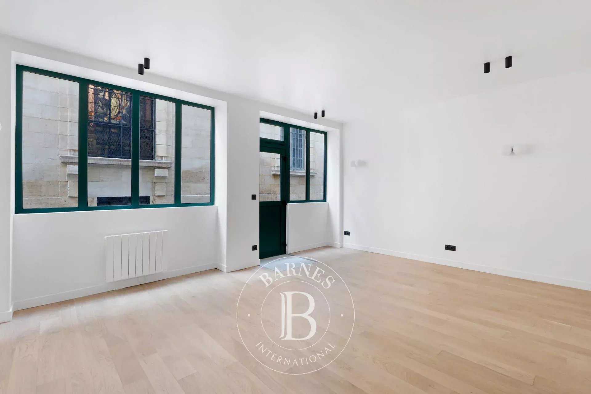 Appartement Paris 75008  -  ref 86666267 (picture 1)