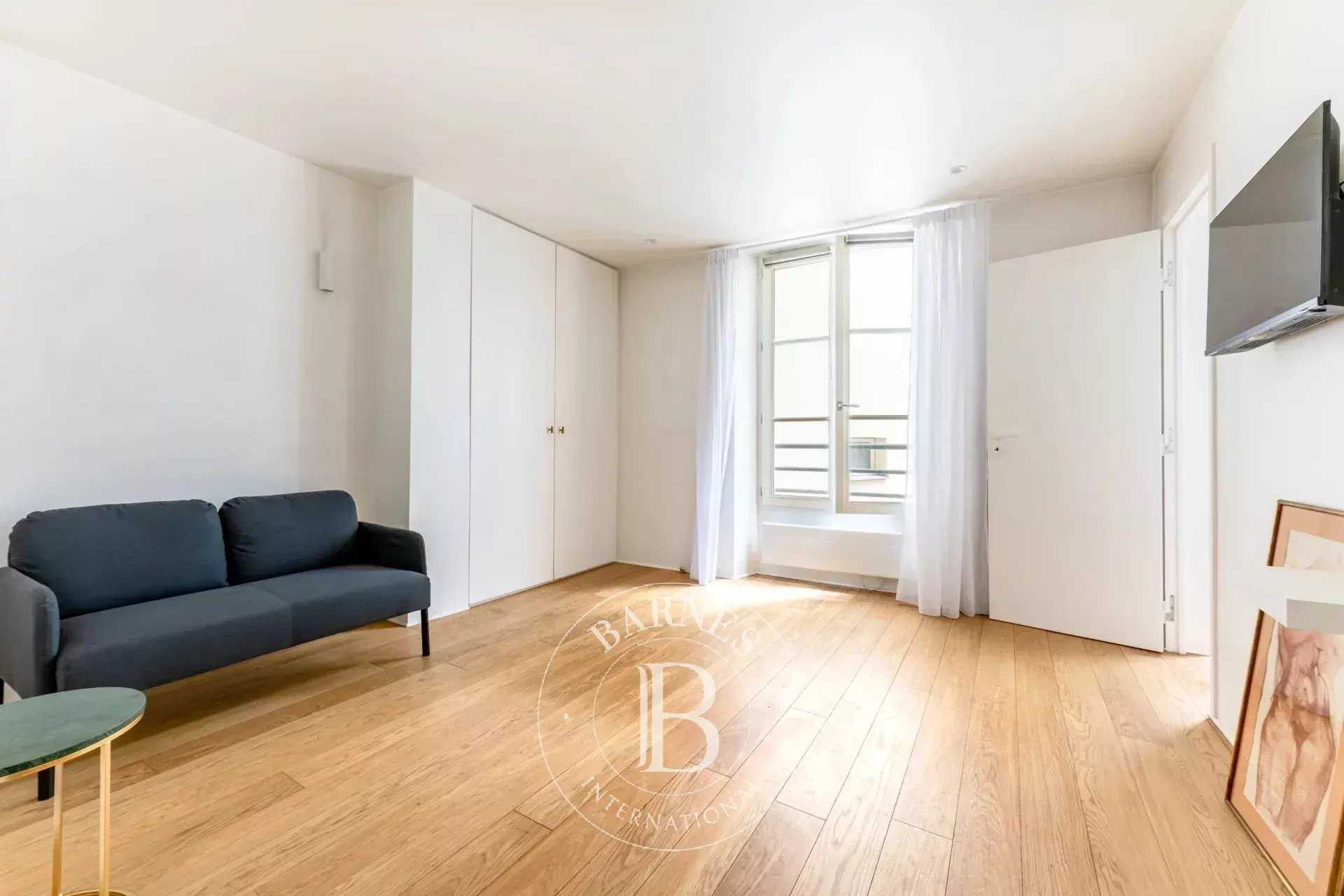 Appartement Paris 75008  -  ref 87107385 (picture 1)