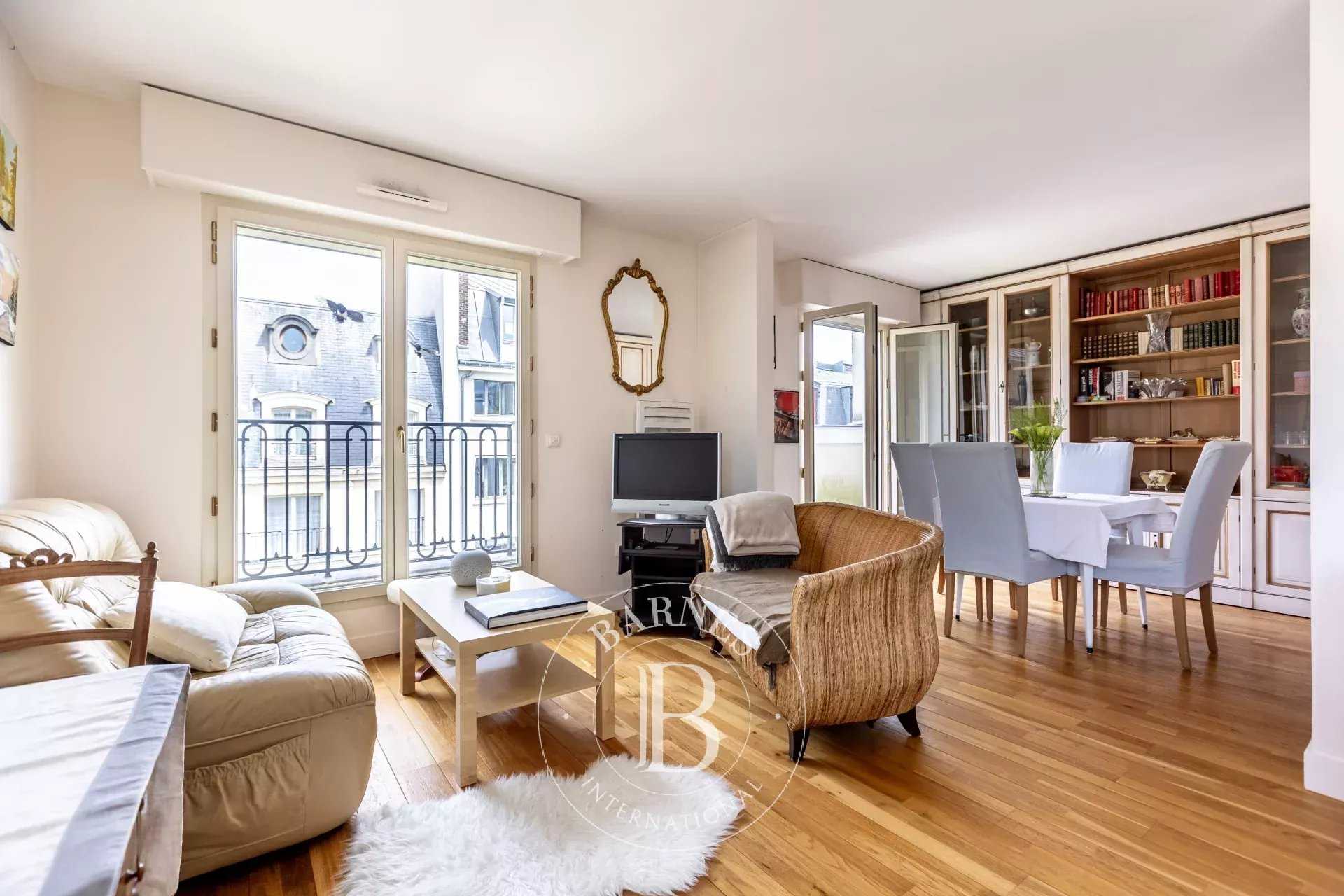 Appartement Paris 75017  -  ref 85950807 (picture 2)