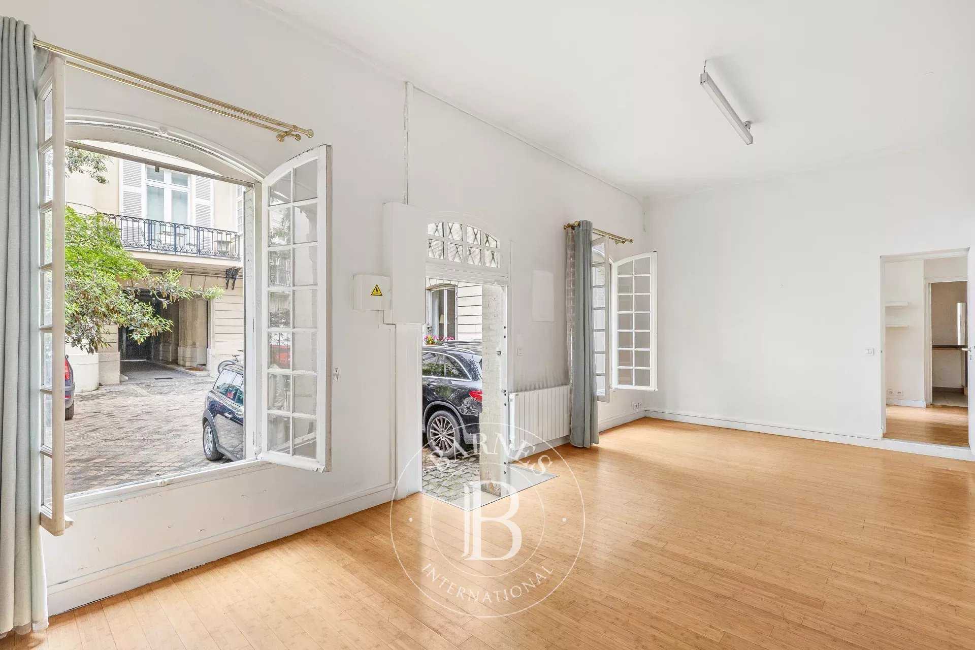 Appartement Paris 75008  -  ref 86868502 (picture 3)