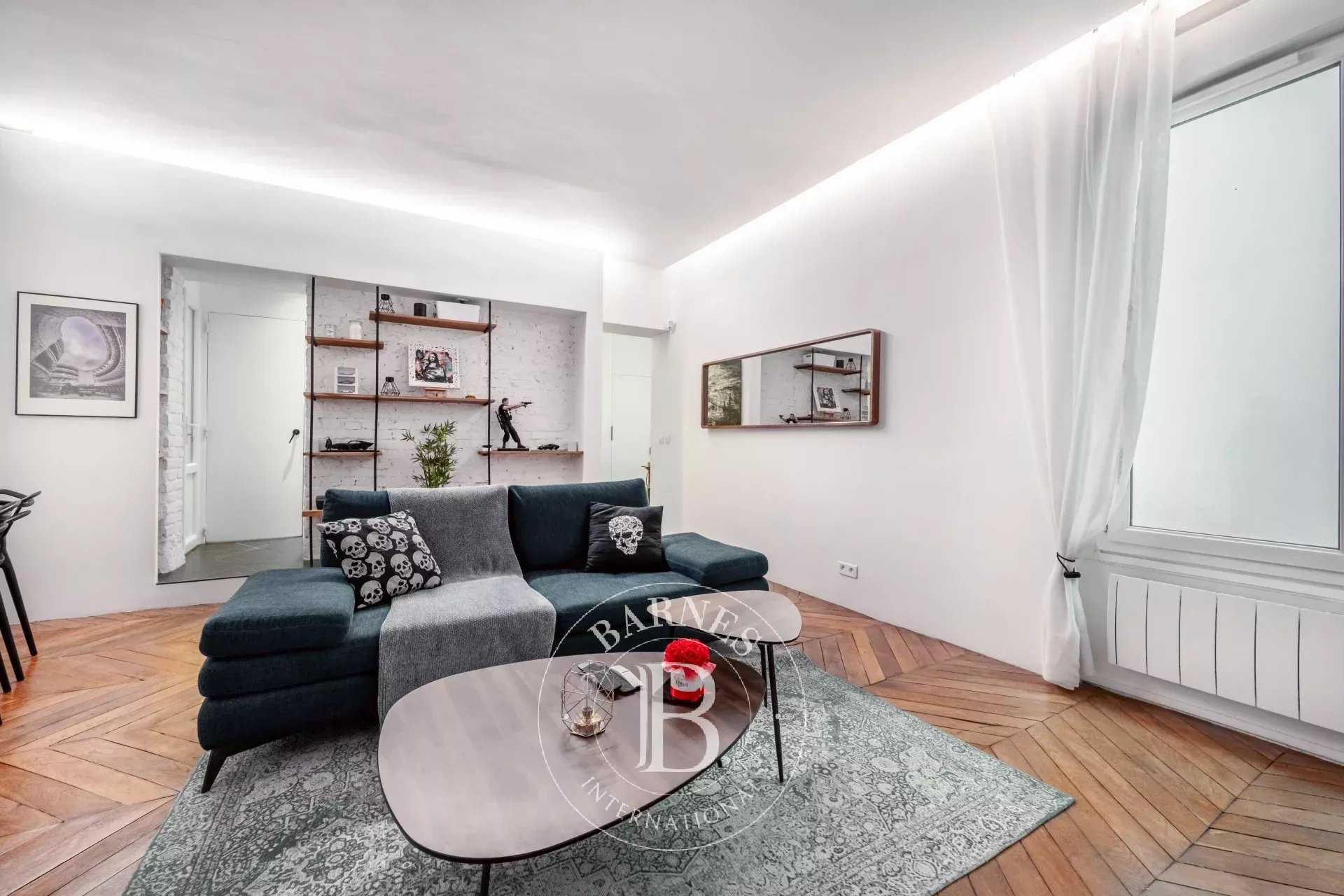 Appartement Paris 75008  -  ref 85646082 (picture 2)