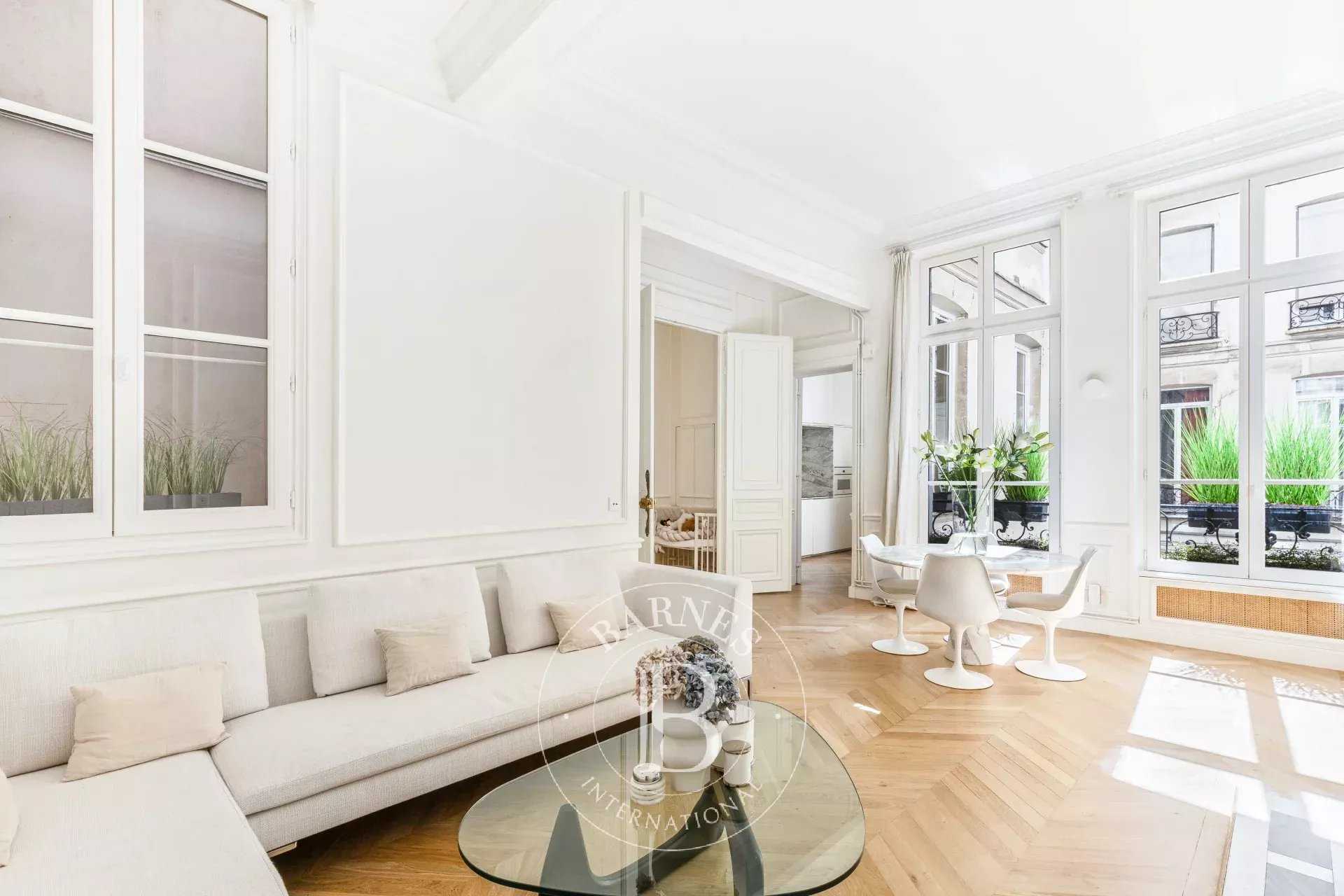 Appartement Paris 75001  -  ref 87013911 (picture 3)