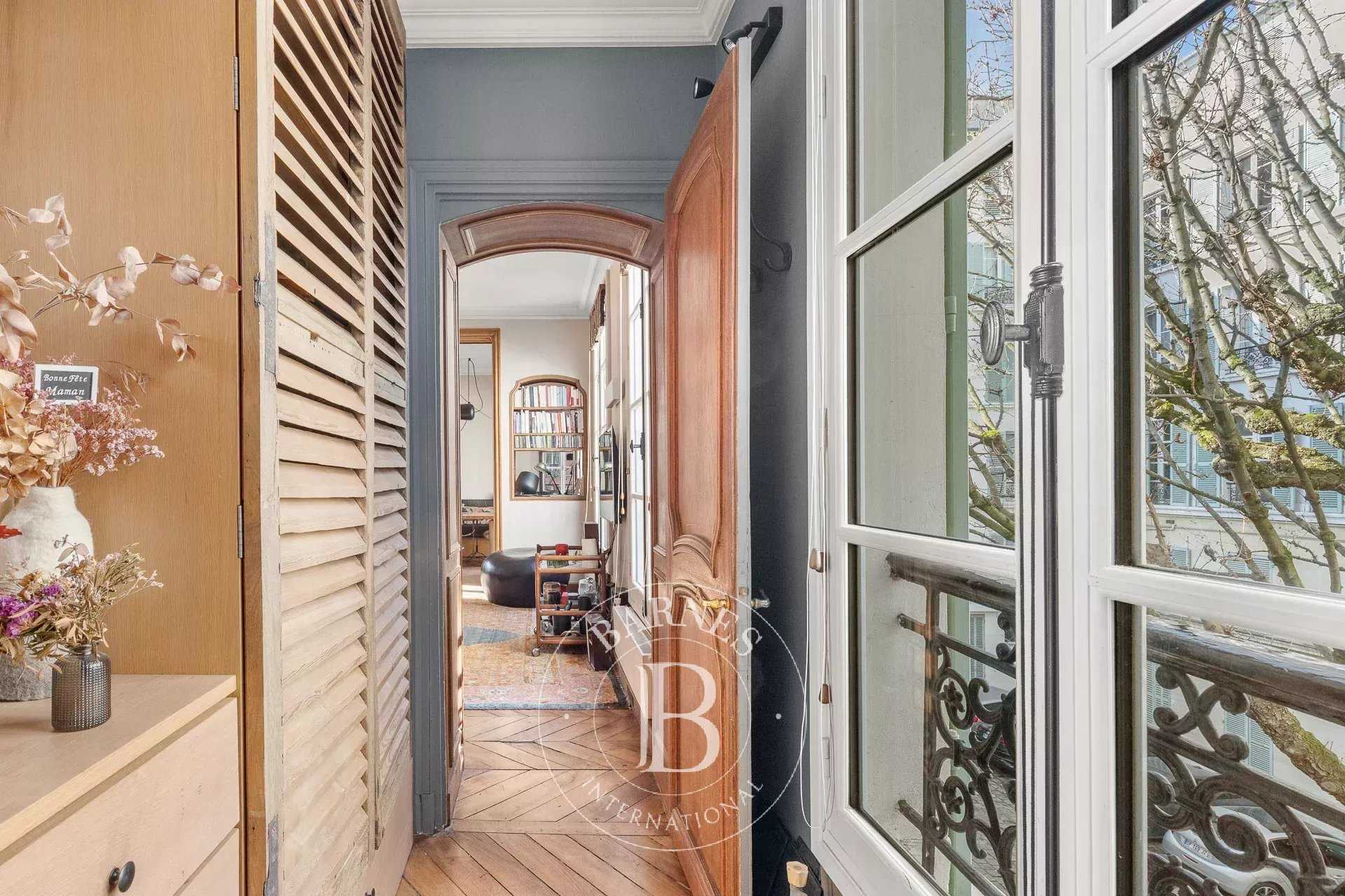 Apartment Paris 75008  -  ref 85647785 (picture 3)