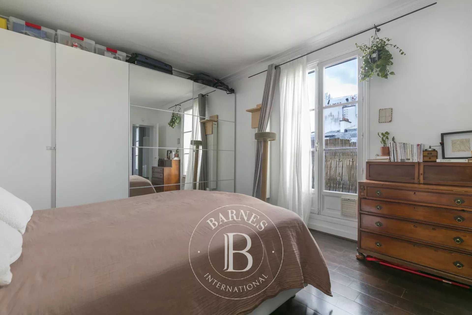 Apartment Paris 75001  -  ref 87033340 (picture 3)