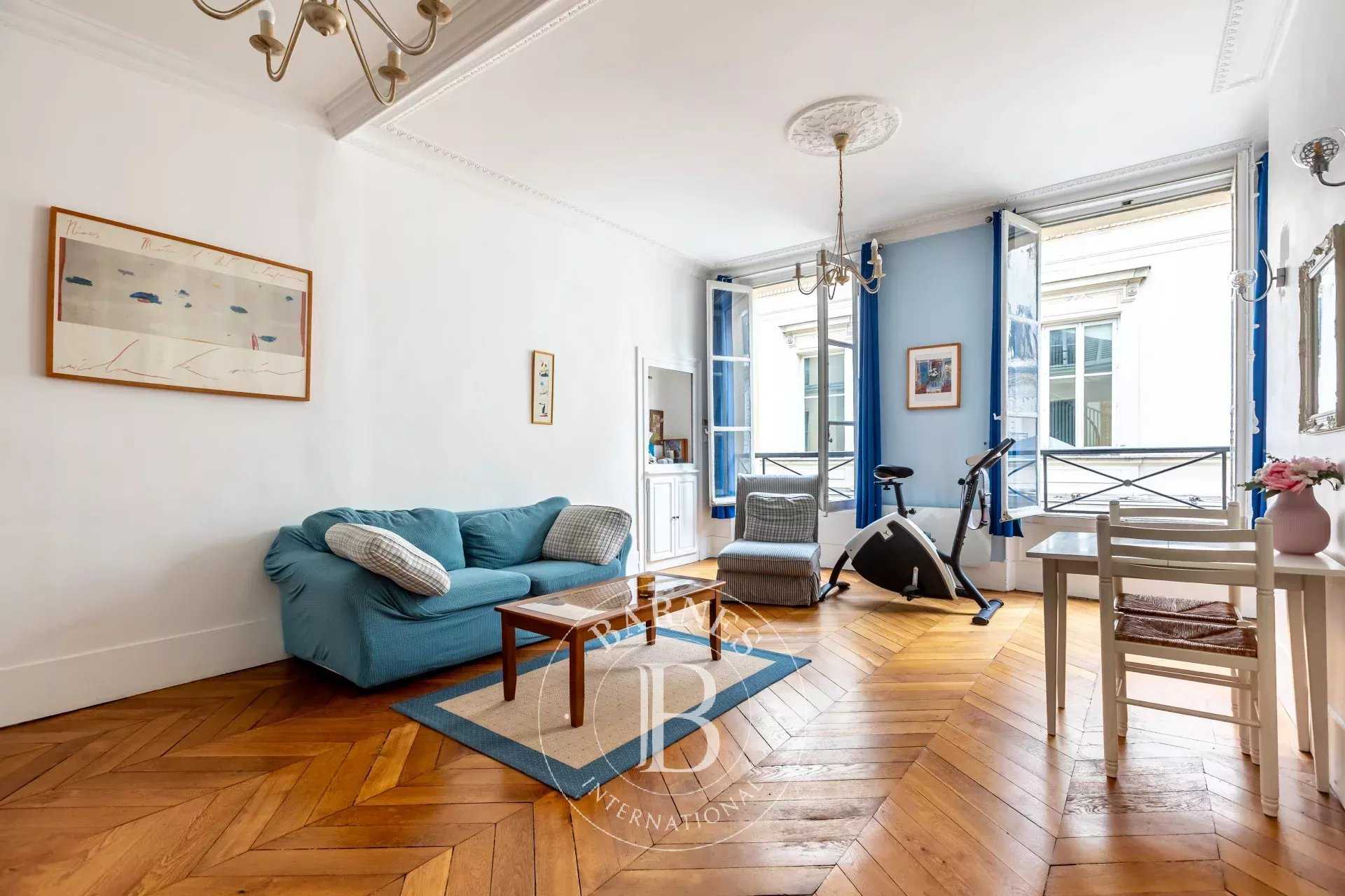 Appartement Paris 75008  -  ref 86344762 (picture 2)