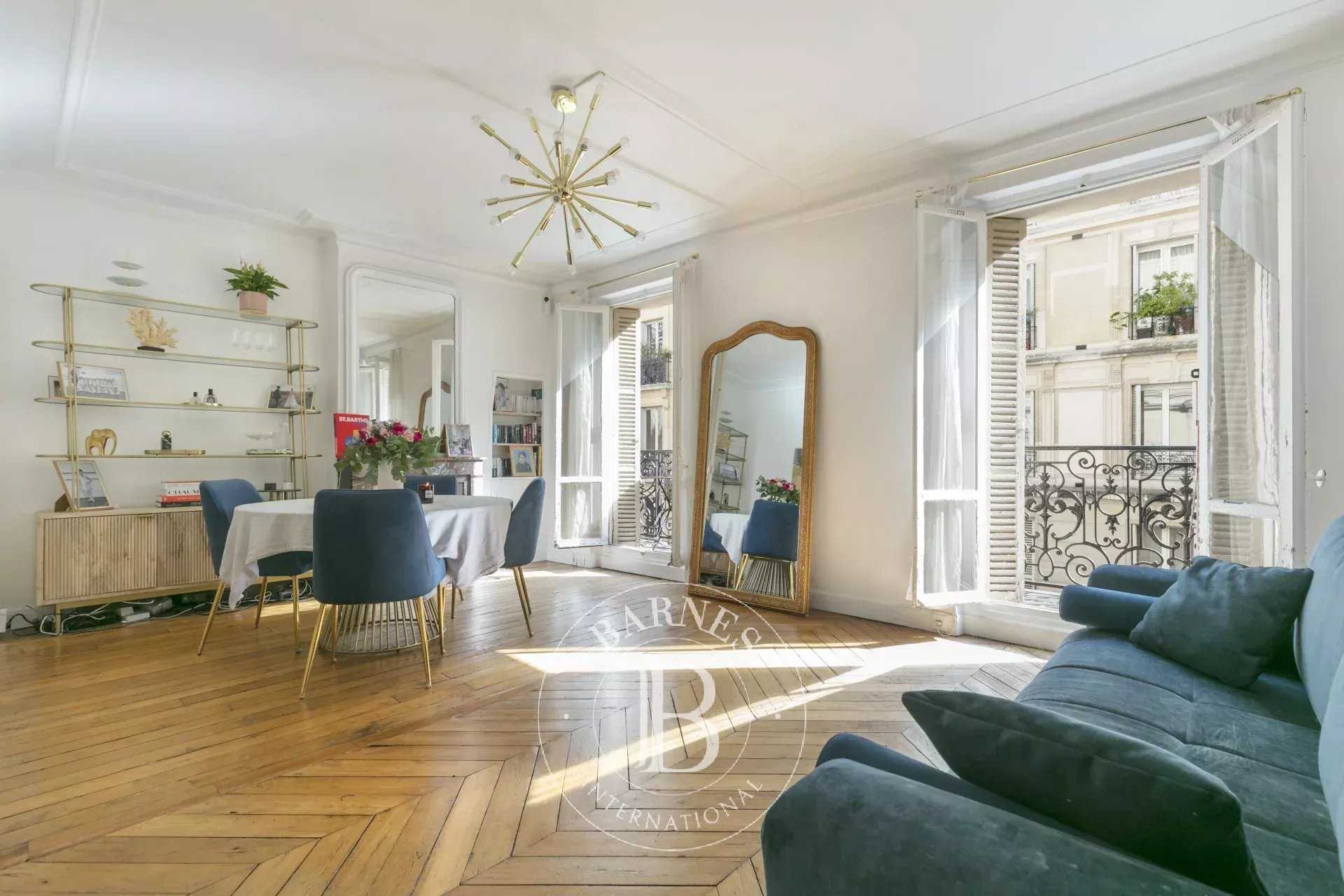 Appartement Paris 75008  -  ref 86869669 (picture 1)