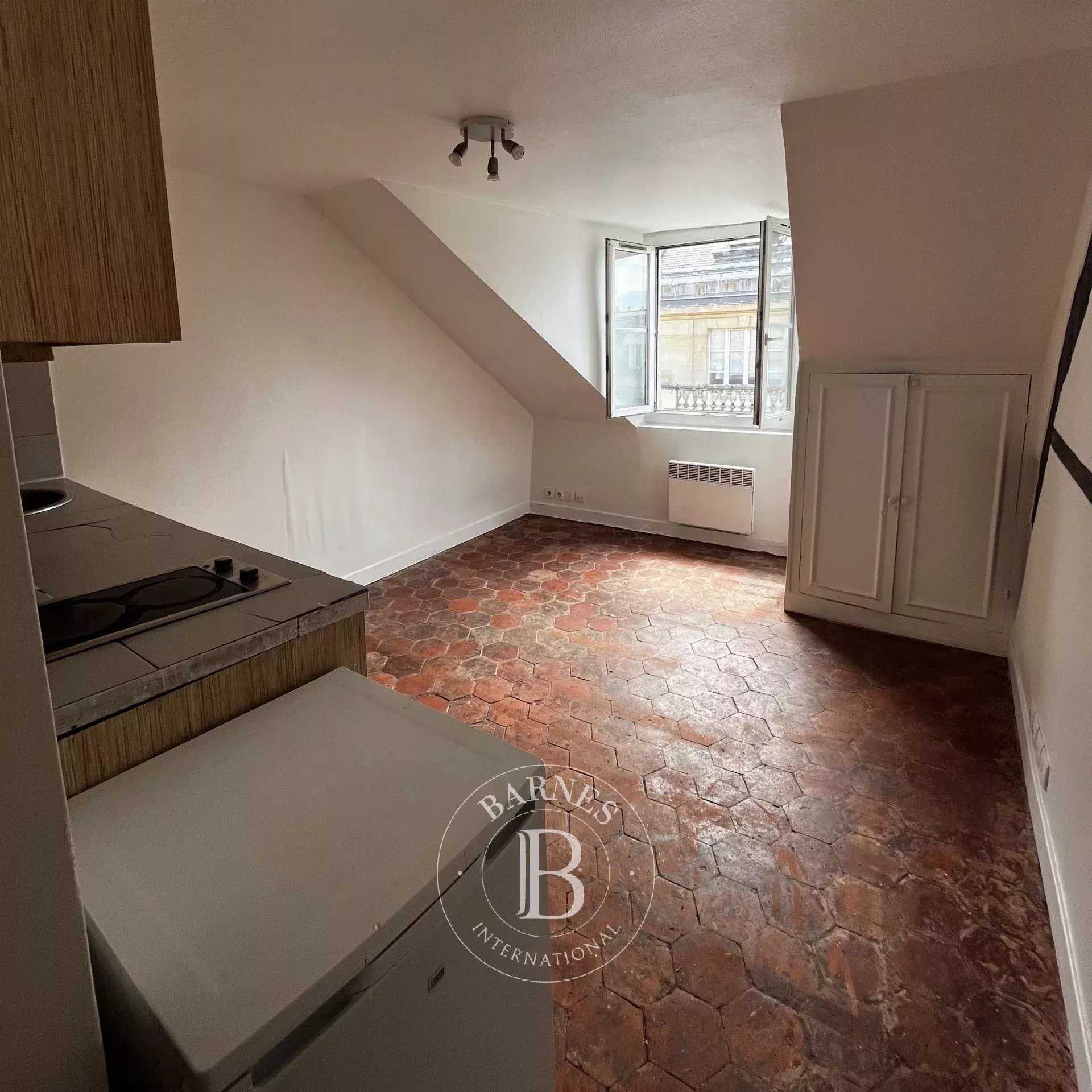 Appartement Paris 75008  -  ref 86187099 (picture 1)