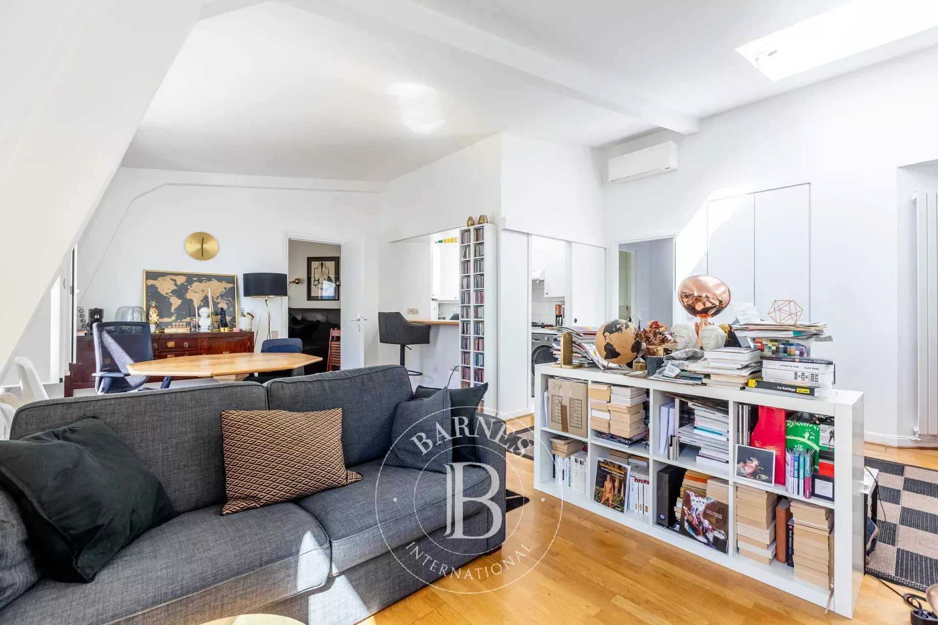 Apartment Paris 75008  -  ref 86831569 (picture 2)