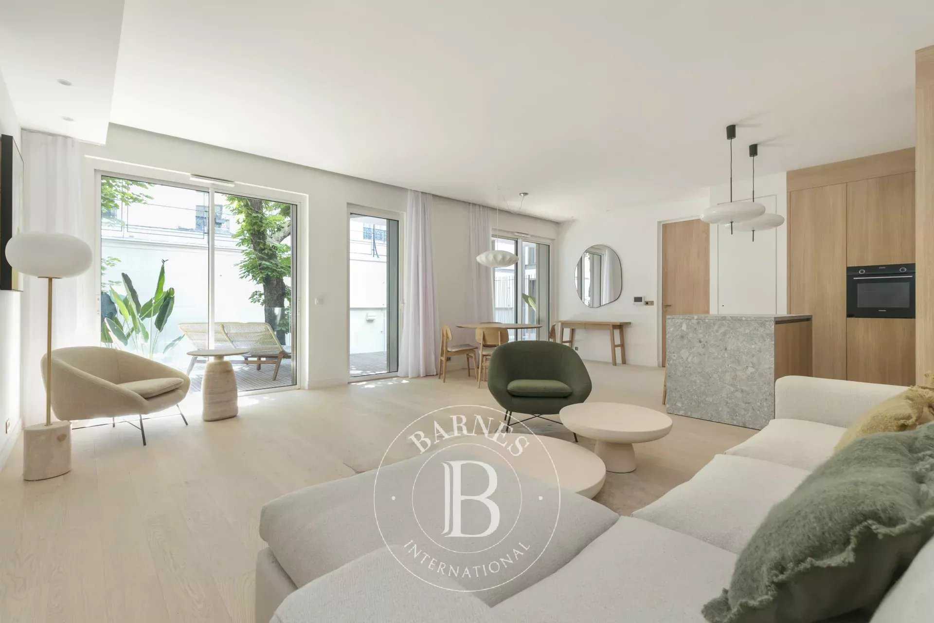 Piso Paris 75008  -  ref 85905650 (picture 2)