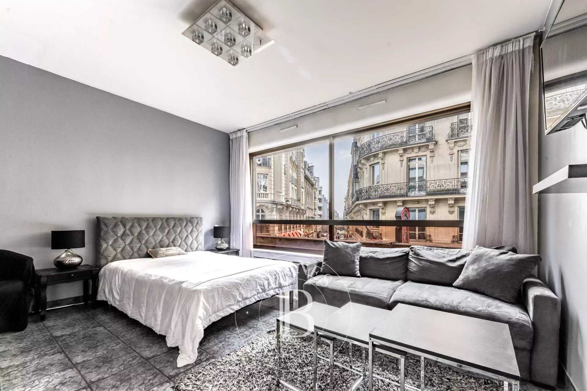 Appartement Paris 75008  -  ref 85771329 (picture 1)